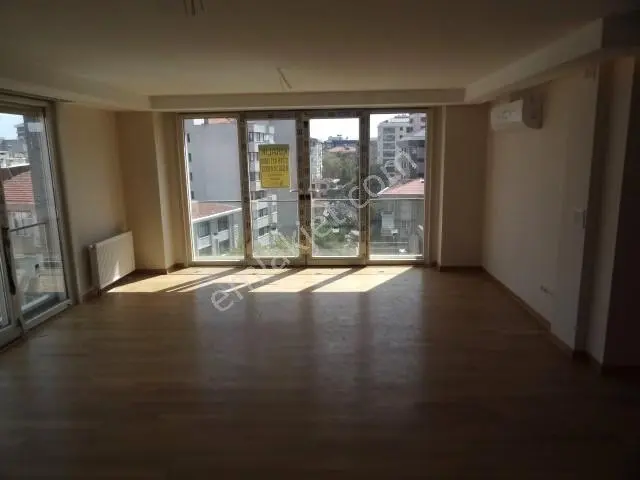 Caddebostan Sahil Tarafı Kombili Lüks Kiralık Daire 3+1,135m2. - Görsel 8