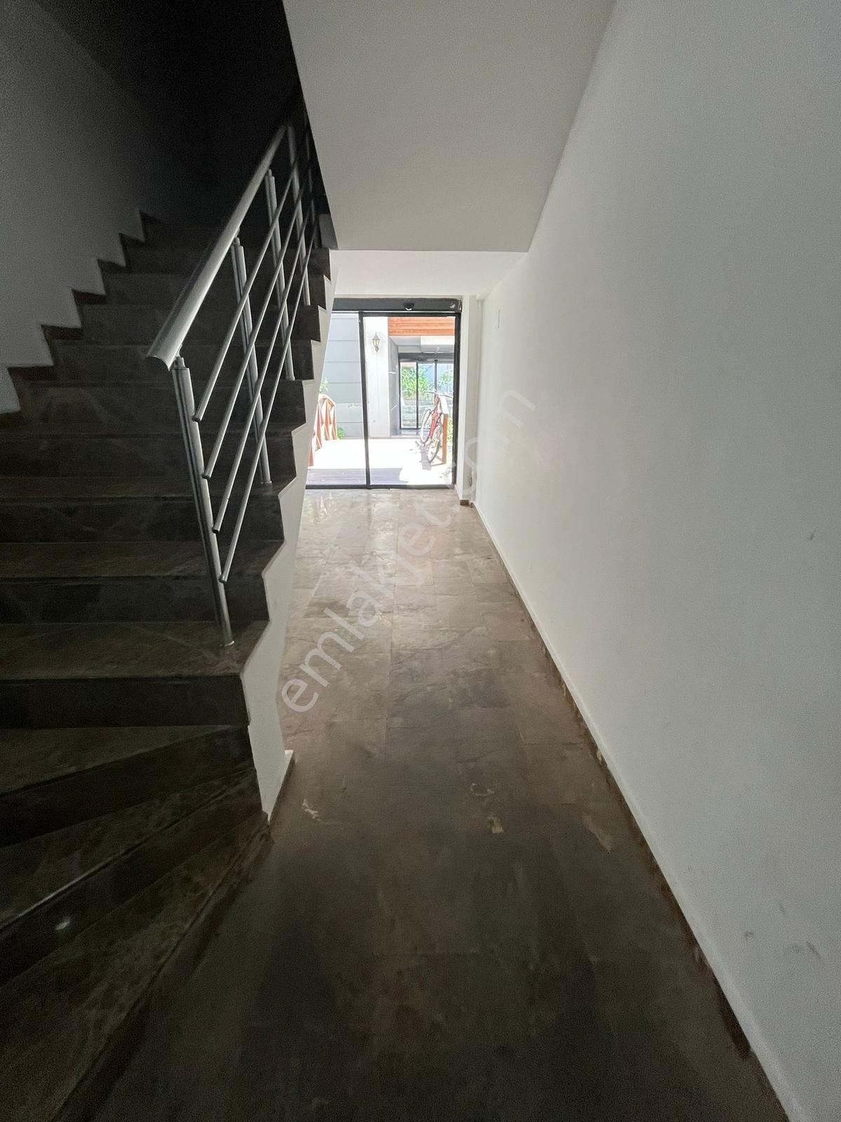 Ergünden Hamidiyede Caddede Yeni Merkezi Sistemli 4+1 Daire - Görsel 23