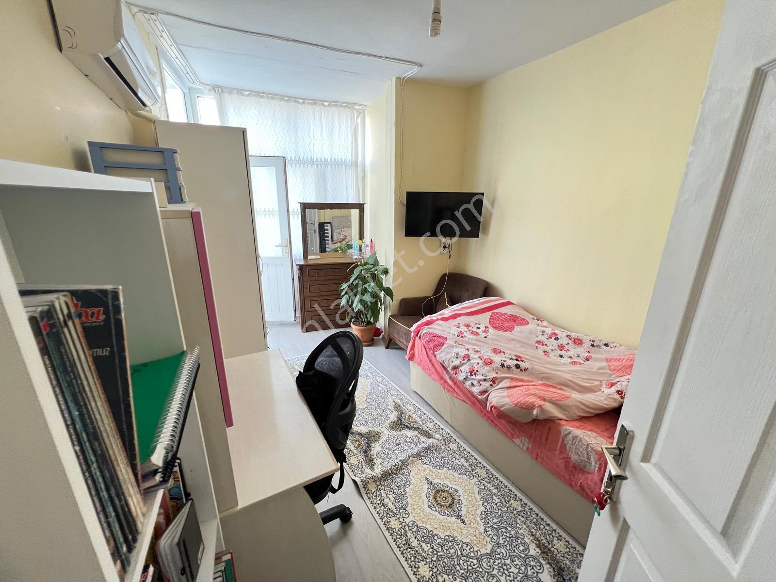 Ergünden Kültürde Satılık Cadde Üzeri Yapılı 3+1 Daire - Görsel 30