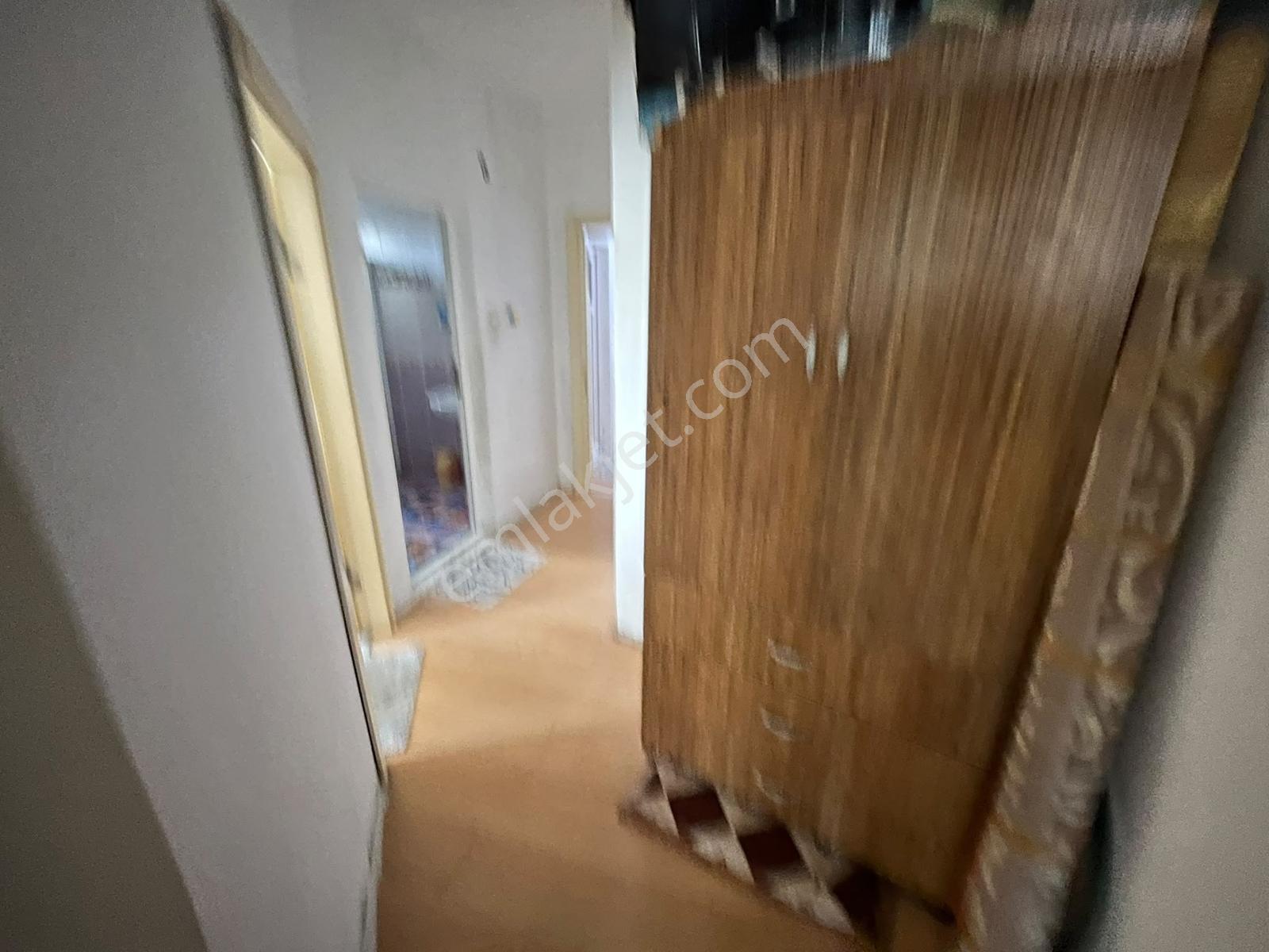 Ergünden Cumhuriyette Ana Yola Yakıniçi Yapılı Satılık 3+1 Daire - Görsel 22