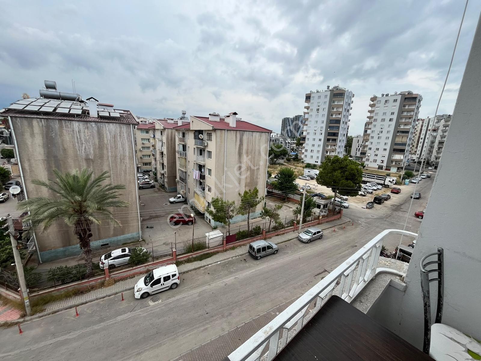 Ergünden Cumhuriyette Ana Yola Yakıniçi Yapılı Satılık 3+1 Daire - Görsel 11