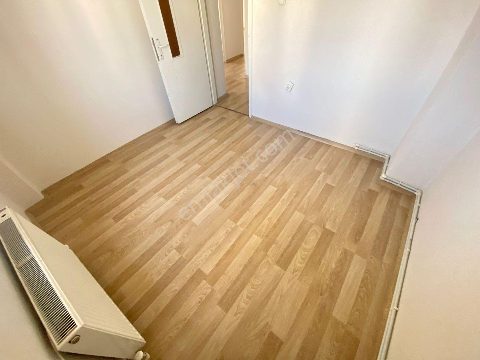 Buca Ecevit Parkı Yanı 3+1 115m2 D.gazlı Çift Balkonlu Daire - Görsel 26