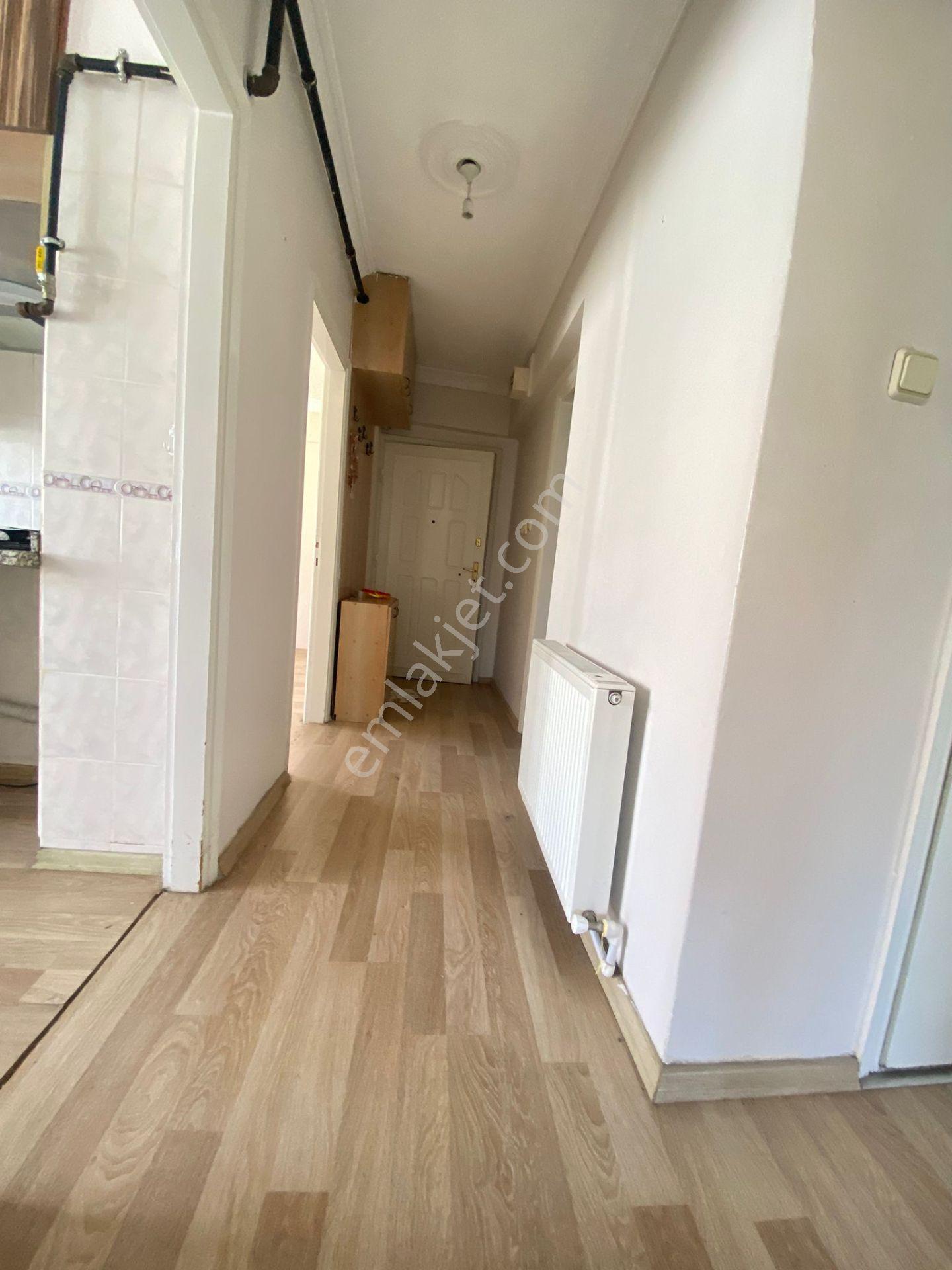 Buca Ecevit Parkı Yanı 3+1 115m2 D.gazlı Çift Balkonlu Daire - Görsel 21