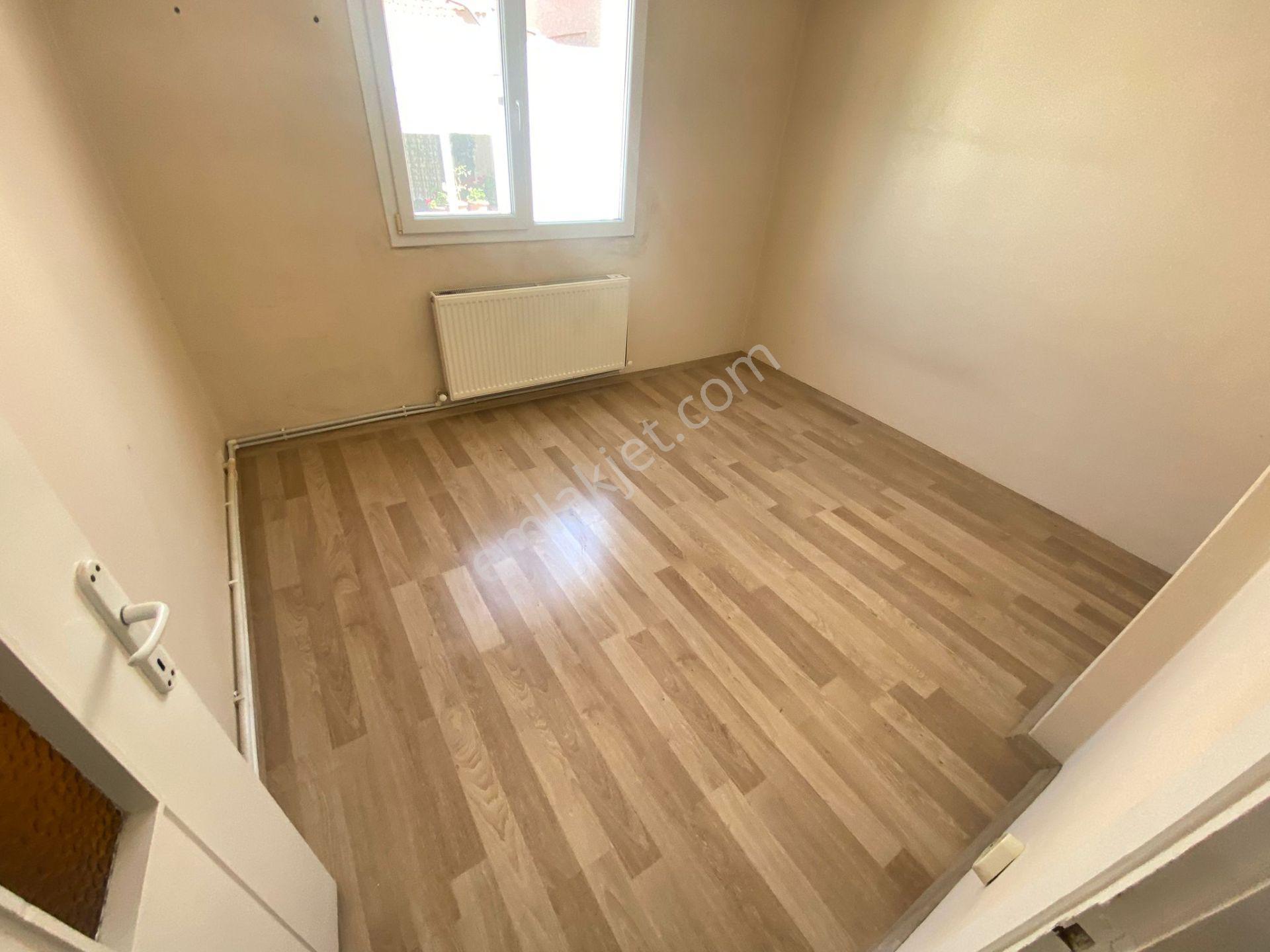 Buca Ecevit Parkı Yanı 3+1 115m2 D.gazlı Çift Balkonlu Daire - Görsel 9