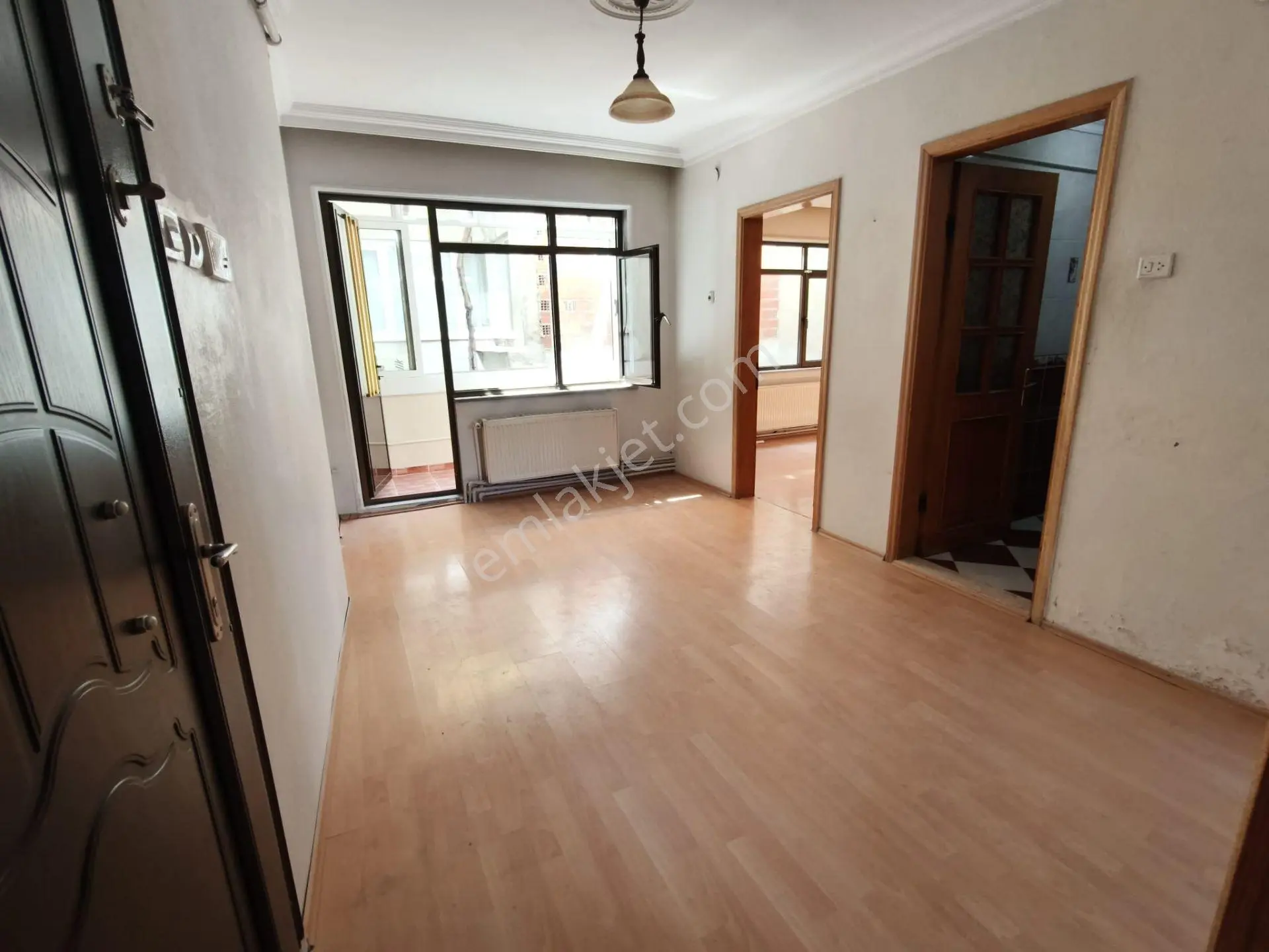 Bursa Osmangazi Yeşilova Mahallesi'nde Ferah 3+1 Kiralık Daire