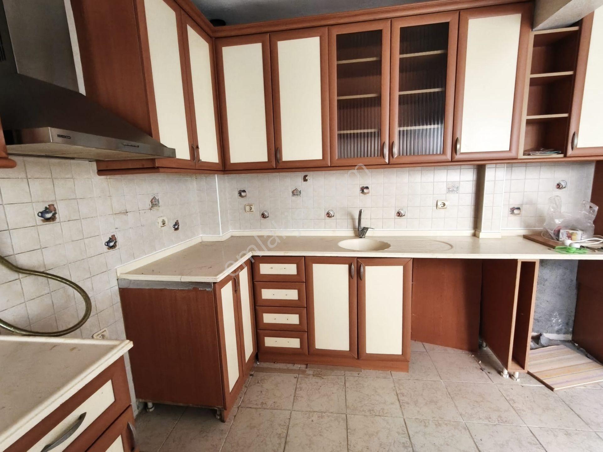 Bursa Osmangazi Yeşilova Mahallesi'nde Ferah 3+1 Kiralık Daire - Görsel 3