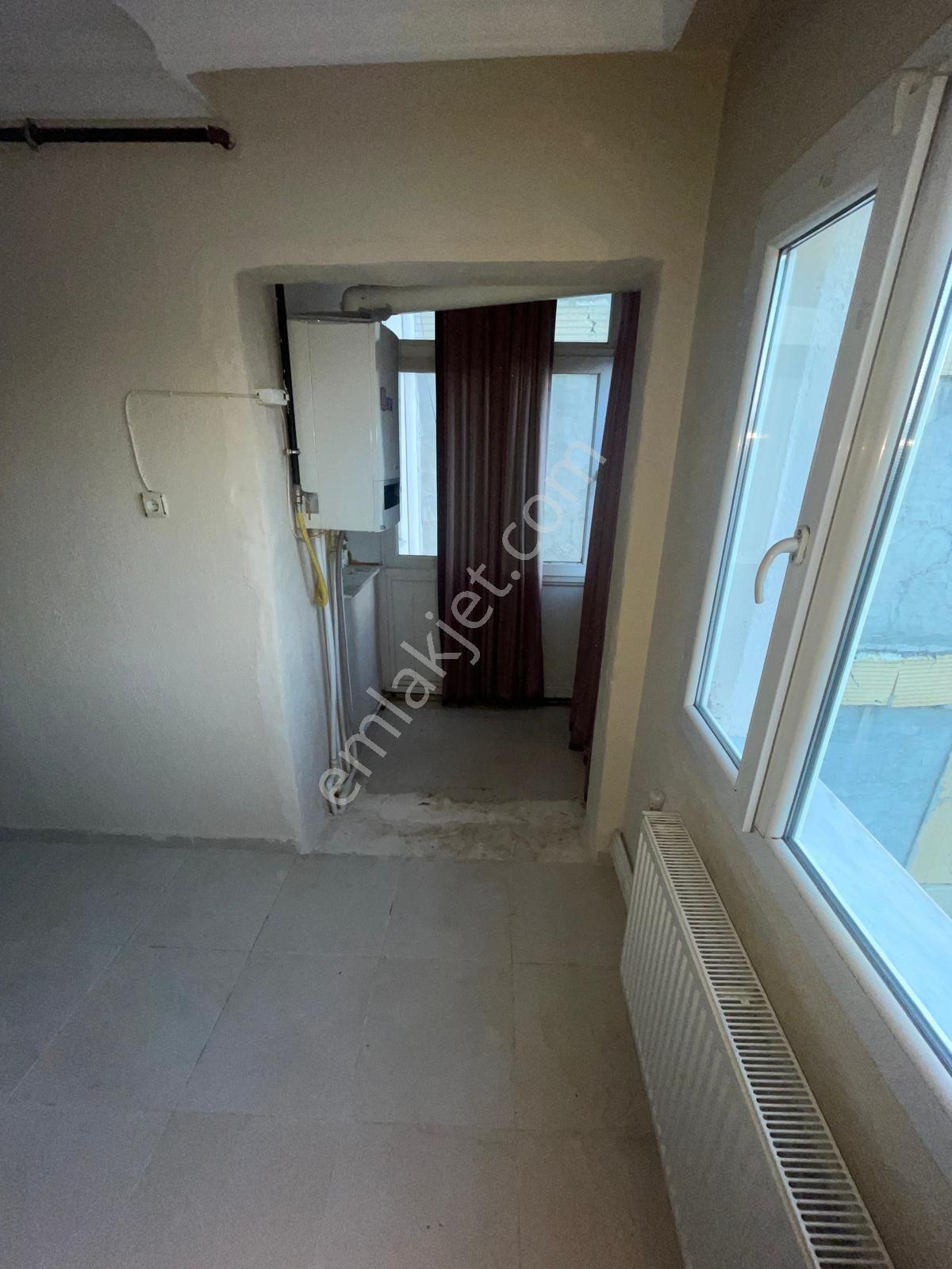 Acil Satılık Turgutlu Yedieylül Mahal Cumhuriyet Caddesi Üzerinde 115 M2 3+1 Doğalgazlı Son Kt Daire - Görsel 10