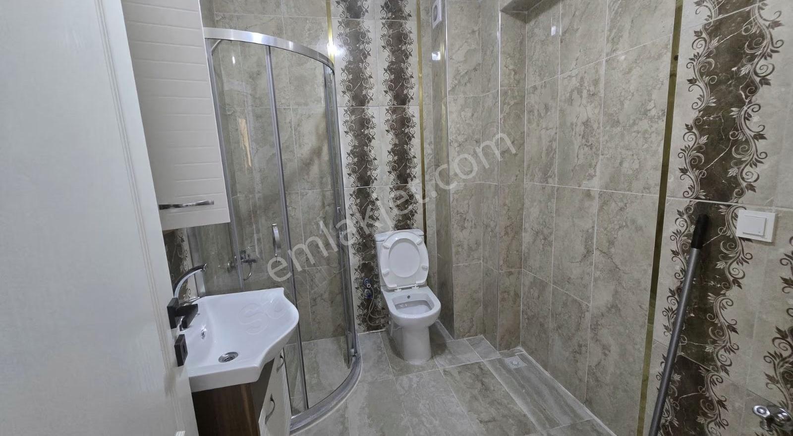 Cide İlkim Emlak'tan Cumhuriyet Mahallesi'nde Sıfır 1+1 - Görsel 10