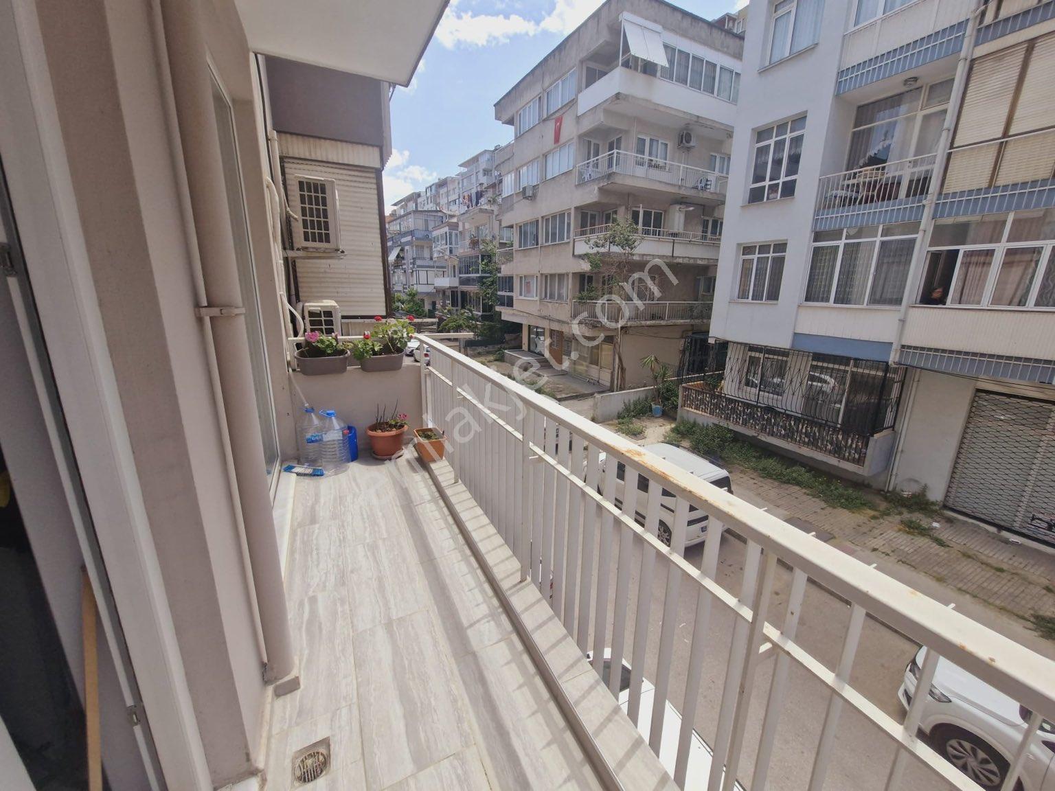 İzmir Spor Metro Yanında 2+1 90m2 Arakat Temiz Bakımlı Dare - Görsel 26