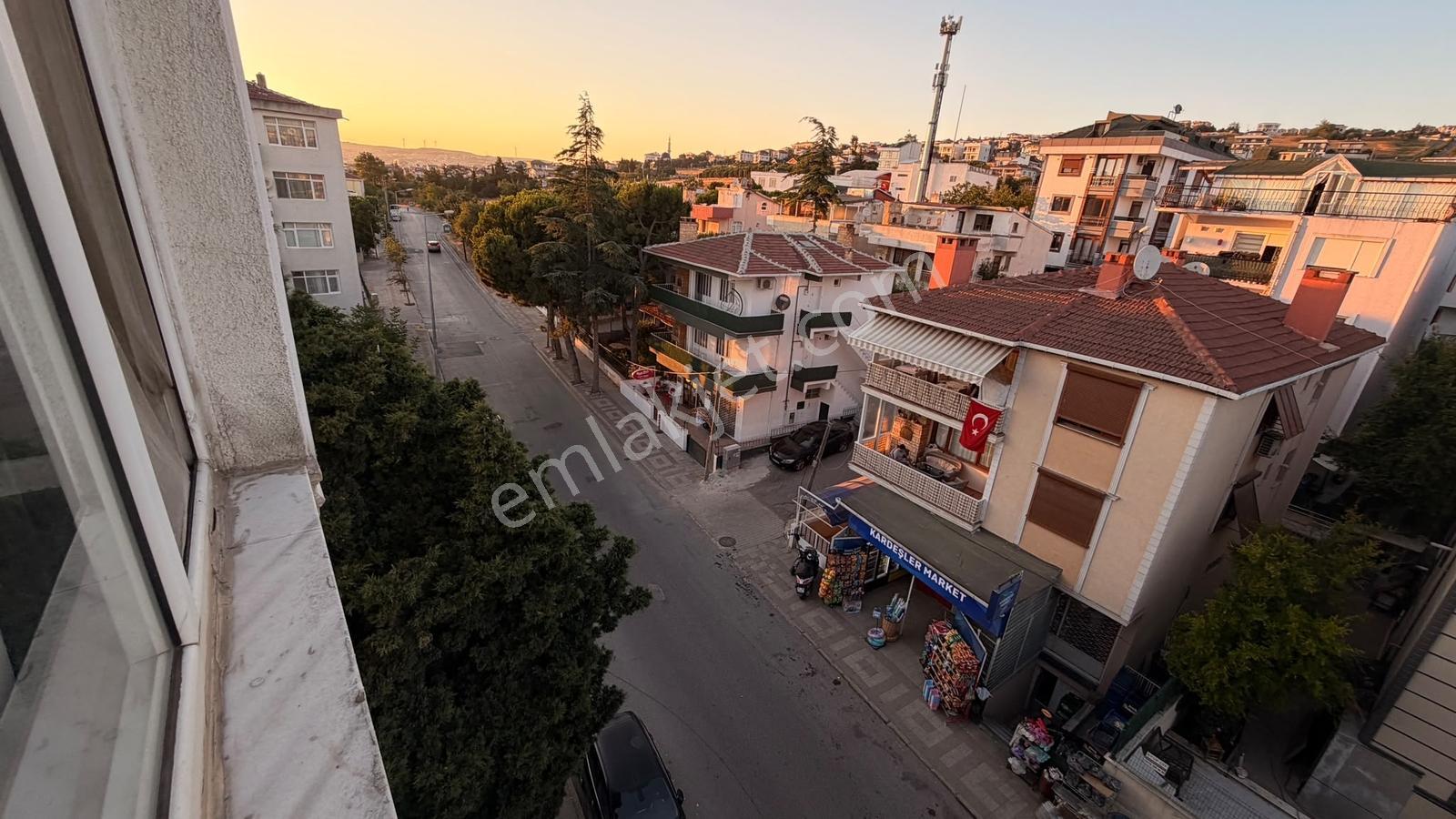 Büyükçekmece'de Deniz Ve Doğa Manzaralı Satılık 2+1 Daire - Görsel 11