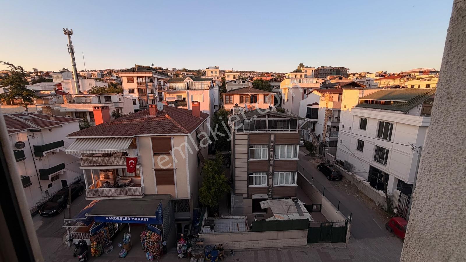 Büyükçekmece'de Deniz Ve Doğa Manzaralı Satılık 2+1 Daire - Görsel 9