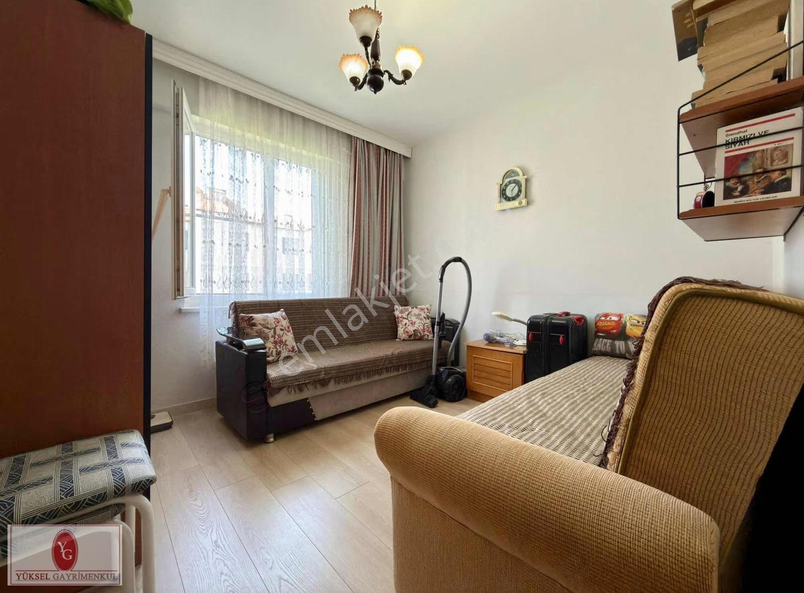 Yükselden Doktorlar Sitesi Mevkiinde Doğalgazlı Denize Yakın 3+1 - Görsel 24