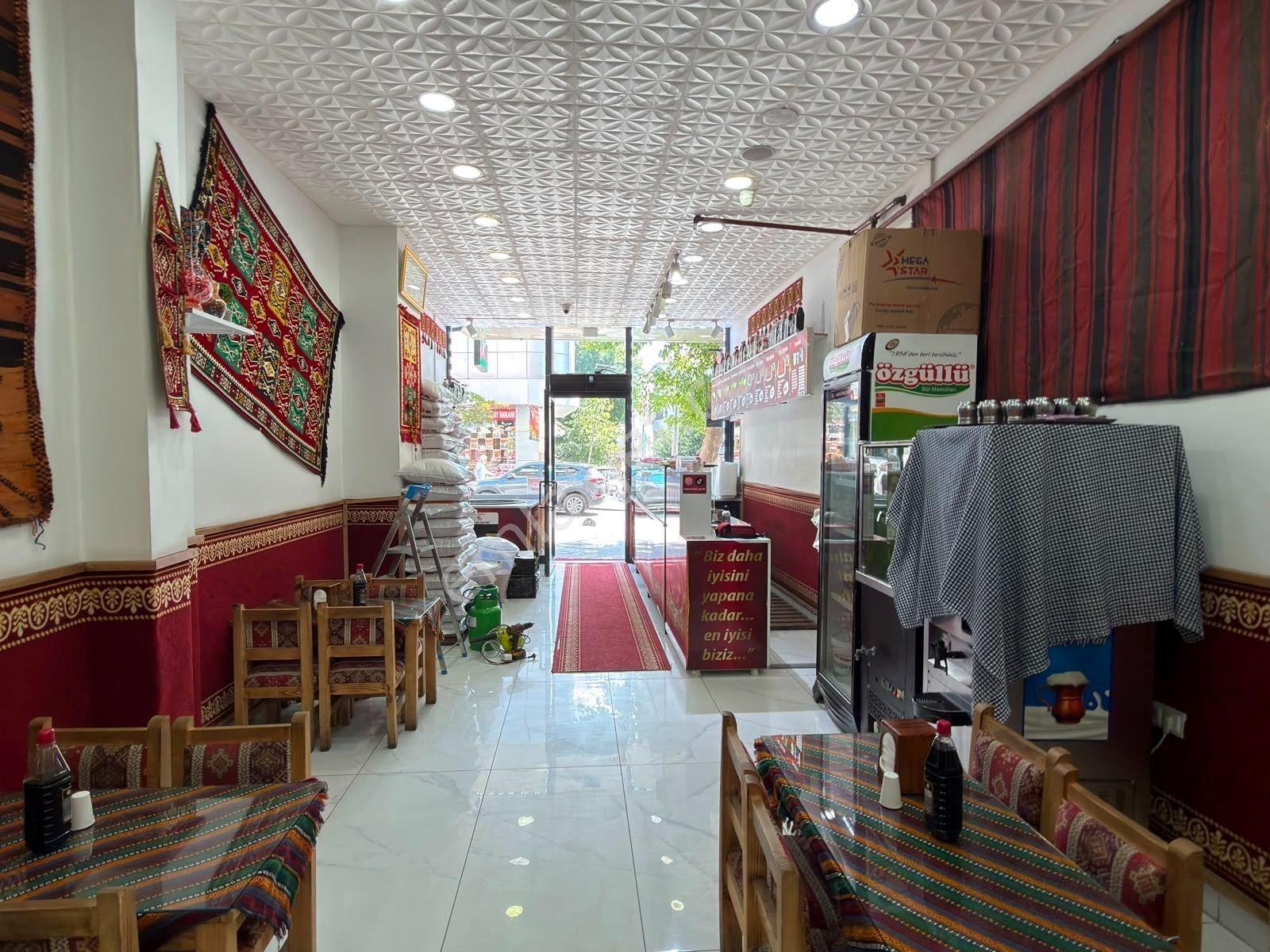Güneşli Üsküp Caddesi'nde Tabela Değeri Yüksek Satılık Dükkan - Görsel 33