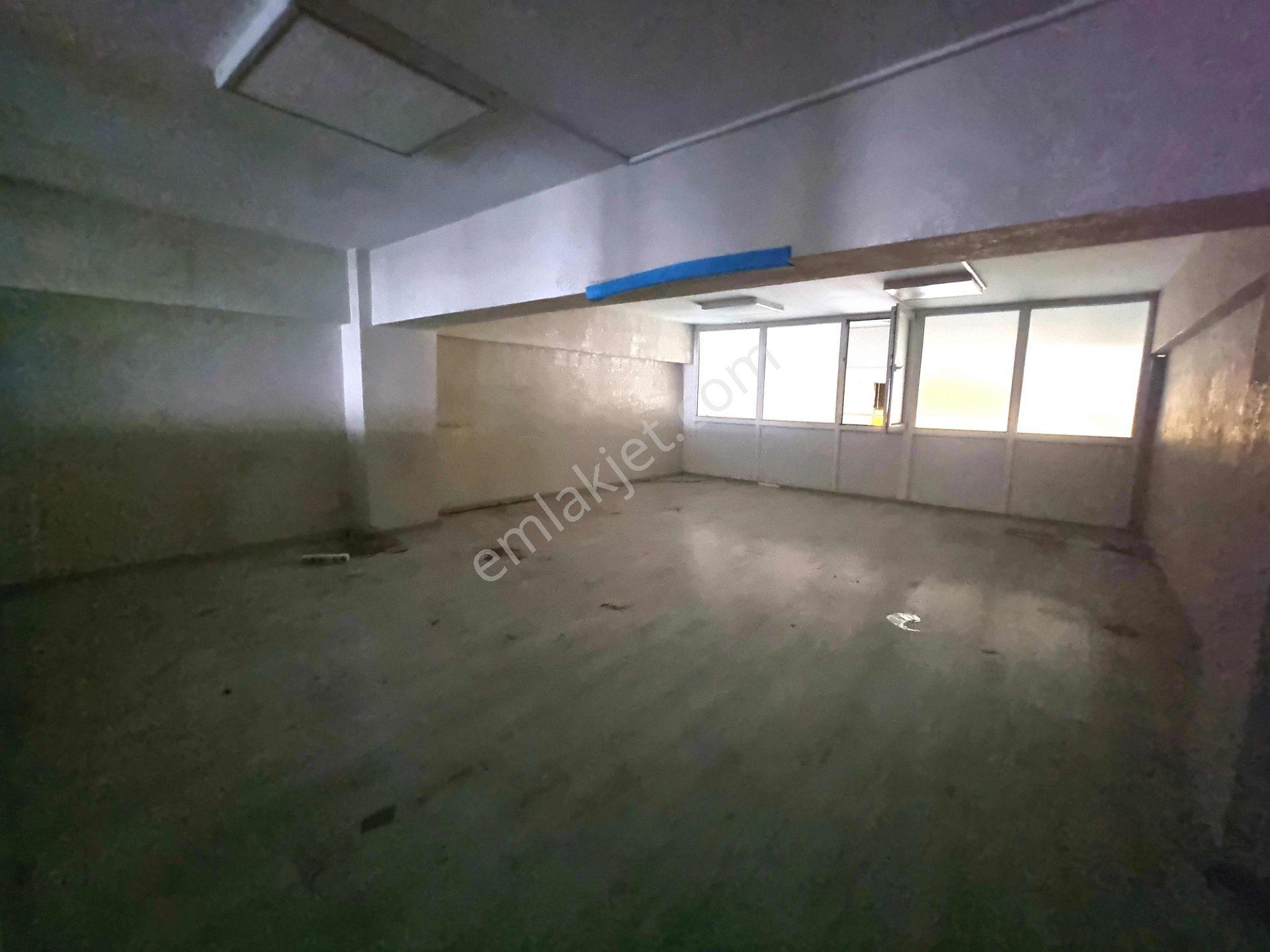 Bayrampaşa Emintaş1 Sanayi Sitesinde Kiralık Atölye - Görsel 19