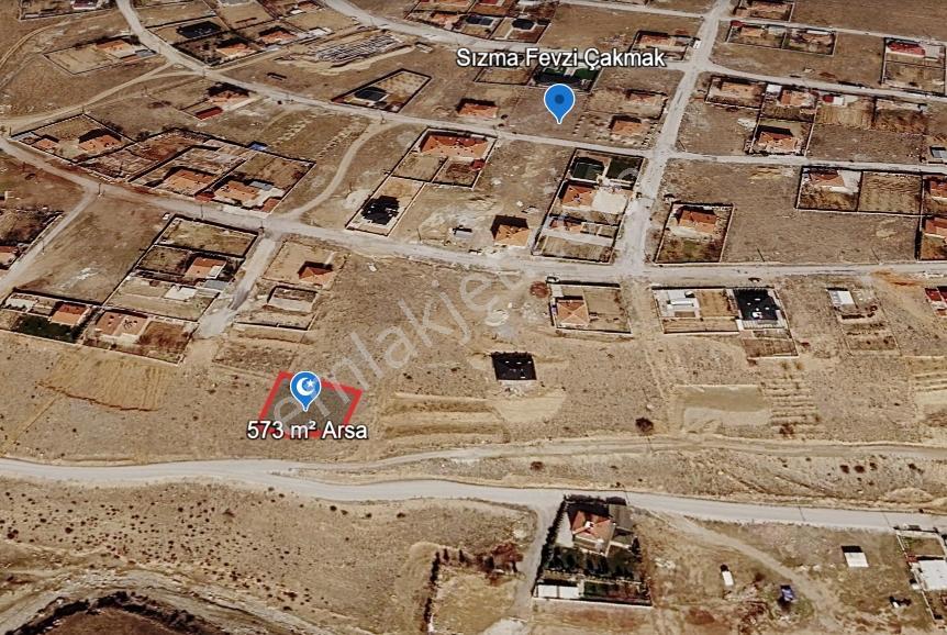 Sızma Fevzi Çakmak'ta 573 M² Çift Cepheli Satılık Müstakil Arsa
