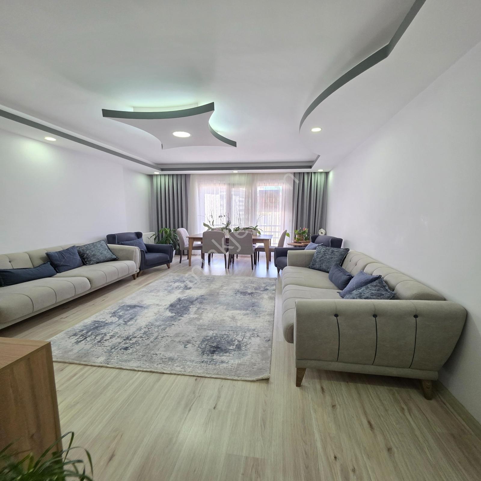 Çerkezköy Tepe Mevki 3+1 135m2 Fırsat Daireee