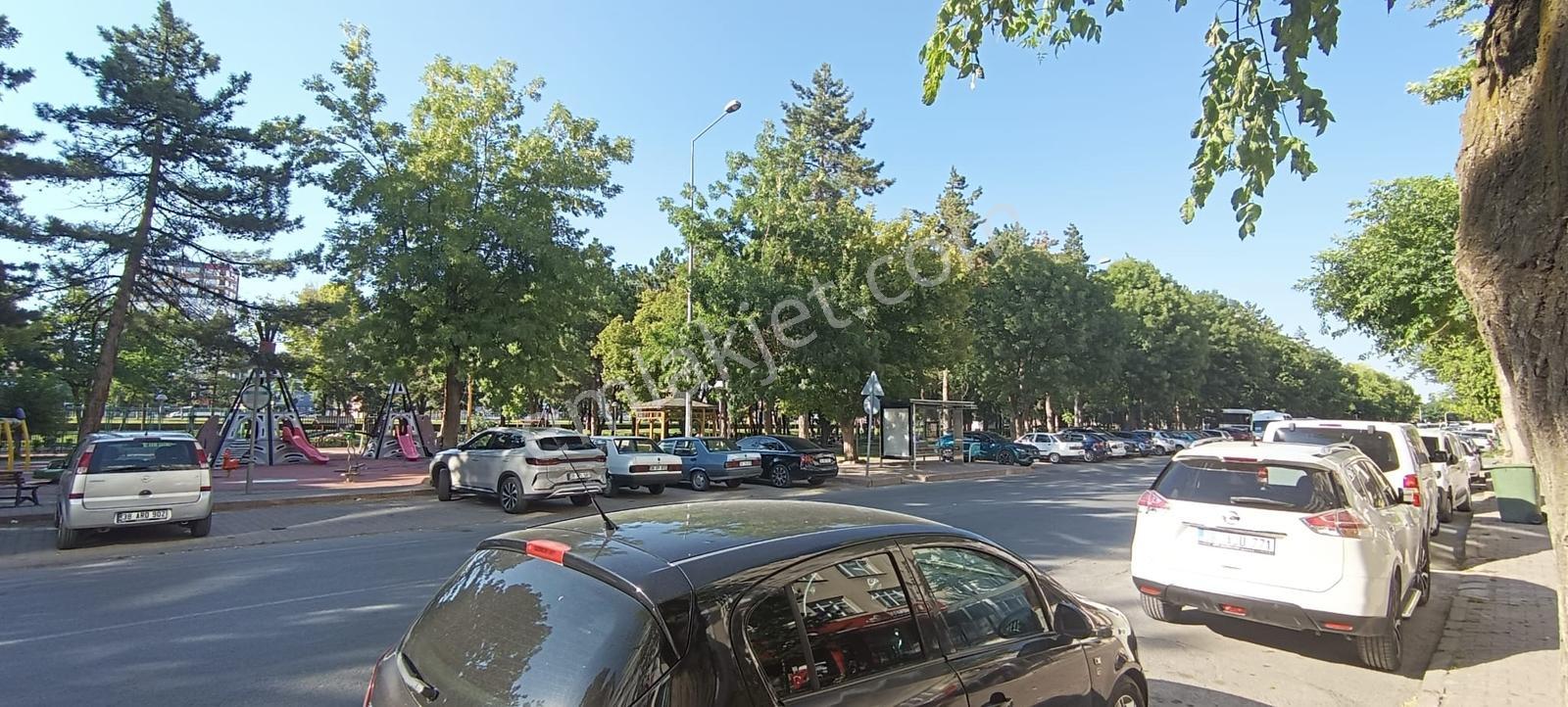 Bozantı Caddesi Satılık 3+1 Mimarsinan Mah. - Görsel 3