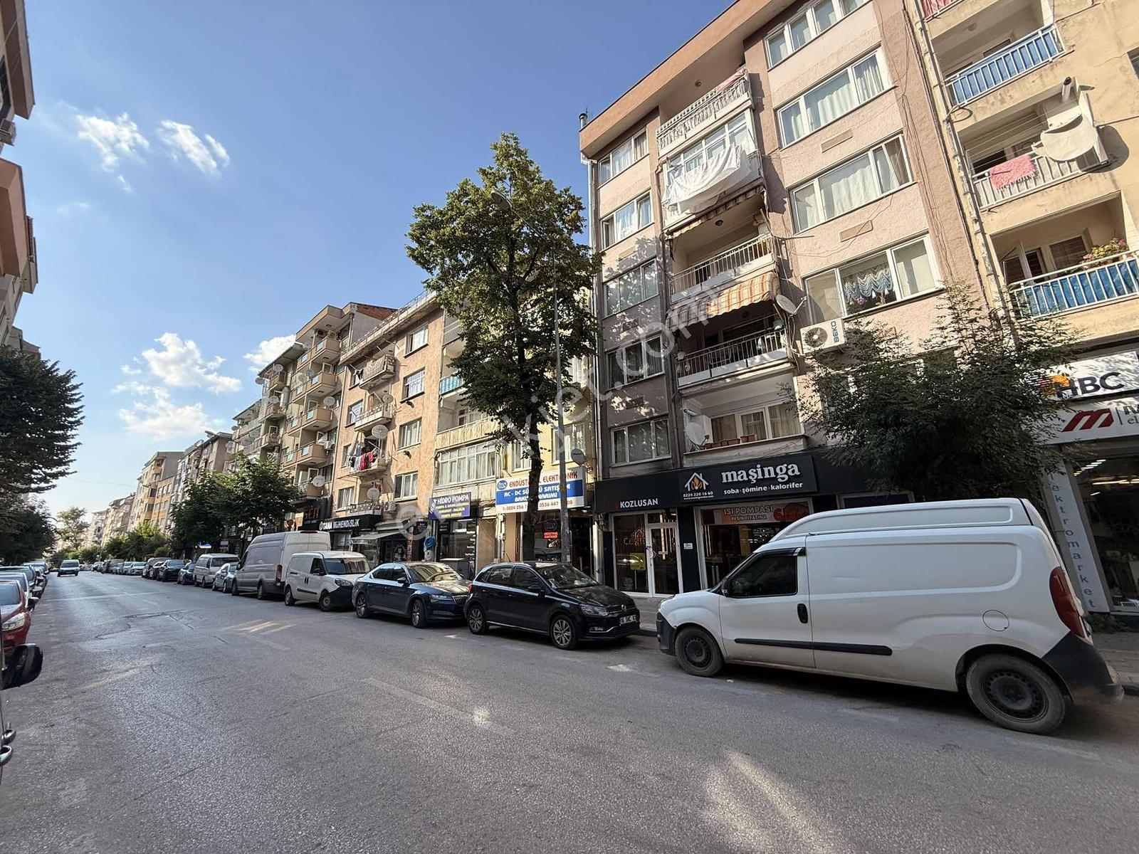 Bm Real Estate Gazcılar Cadde Üzerinde Satılık 120 M2 Daire - Görsel 20