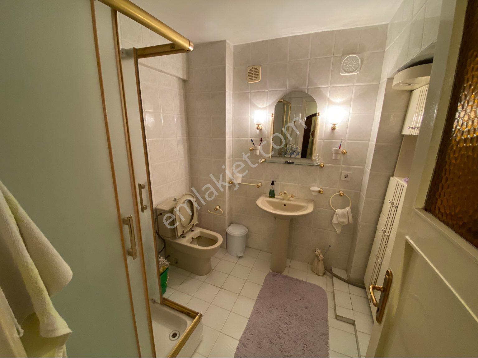 Çınarcık Karpuzderede Denize Sıfır 2+1 2. Kat 130 M2 Muhteşem Satılık Daire - Görsel 7