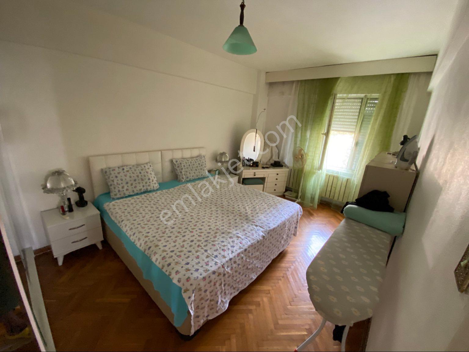 Çınarcık Karpuzderede Denize Sıfır 2+1 2. Kat 130 M2 Muhteşem Satılık Daire - Görsel 11