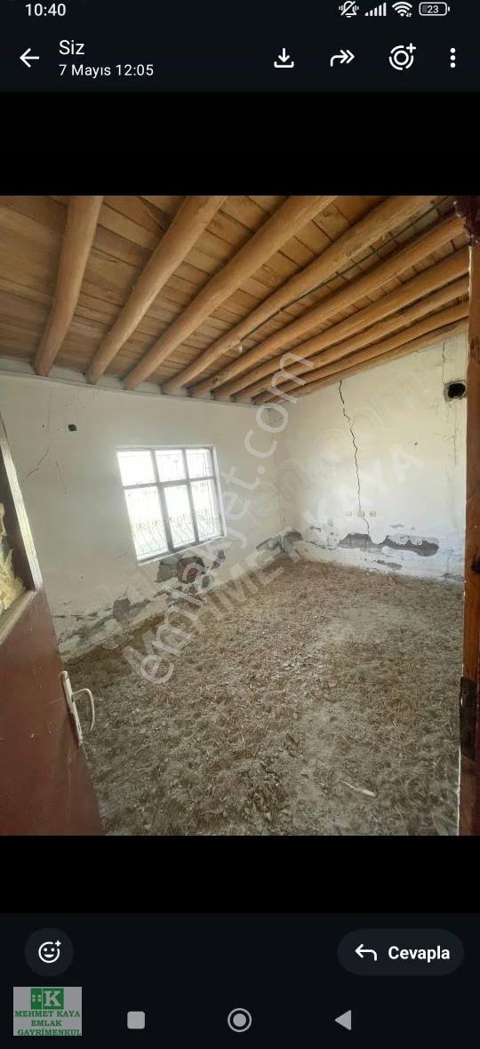 Saraçoğlu 487 Metre Arsa Üzerinde Evi Ve Elektrik Ve Suyu Var - Görsel 13