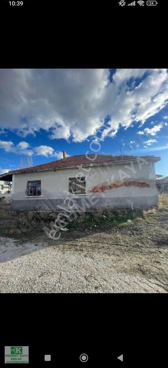 Saraçoğlu 487 Metre Arsa Üzerinde Evi Ve Elektrik Ve Suyu Var - Görsel 16