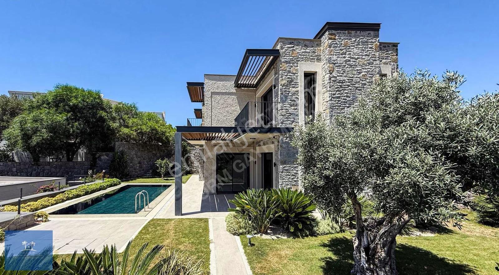 Gümüşlük'te Denize Yakın Özel Tasarım Sıfır Modern Satılık Villa - Görsel 6