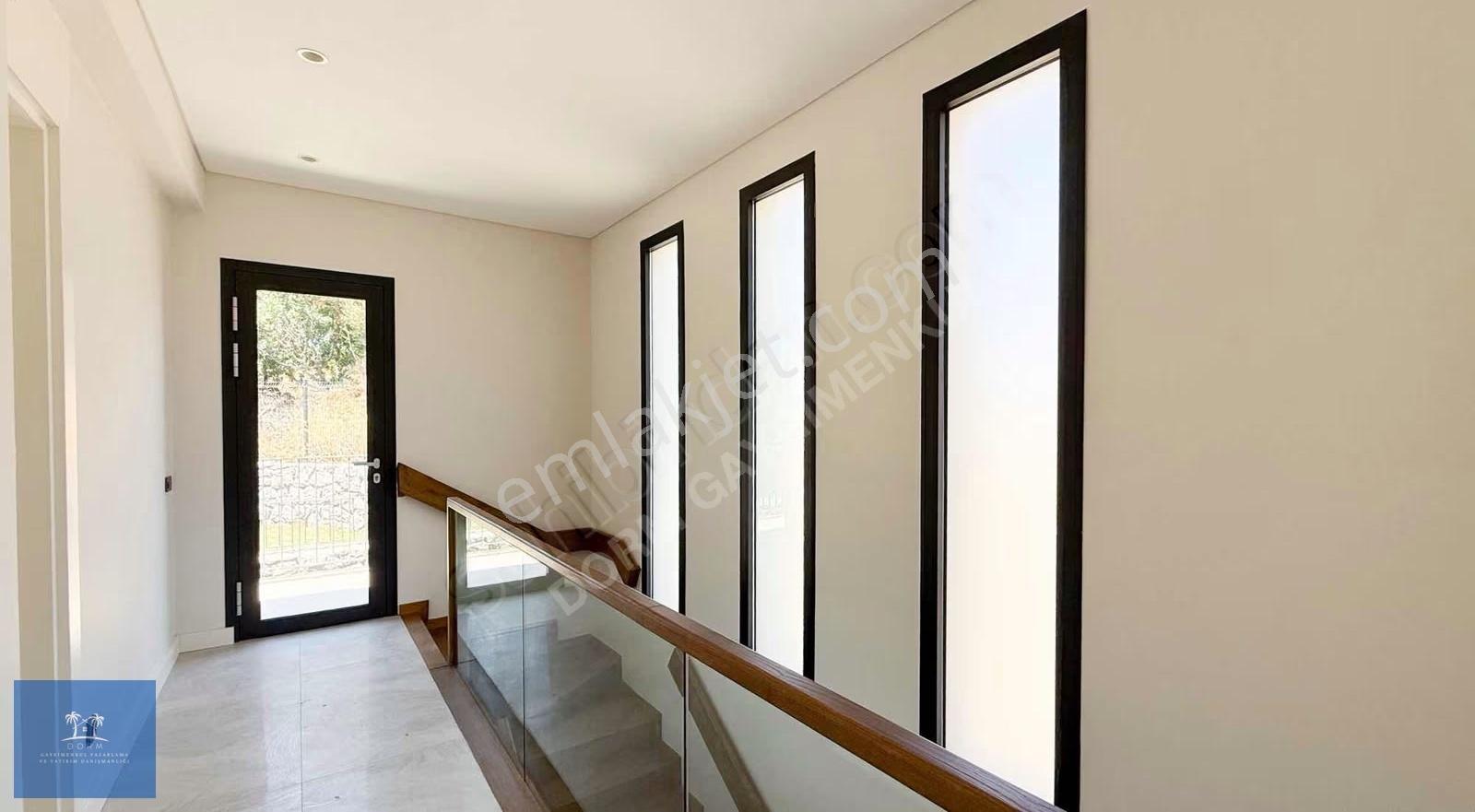 Gümüşlük'te Denize Yakın Özel Tasarım Sıfır Modern Satılık Villa - Görsel 17