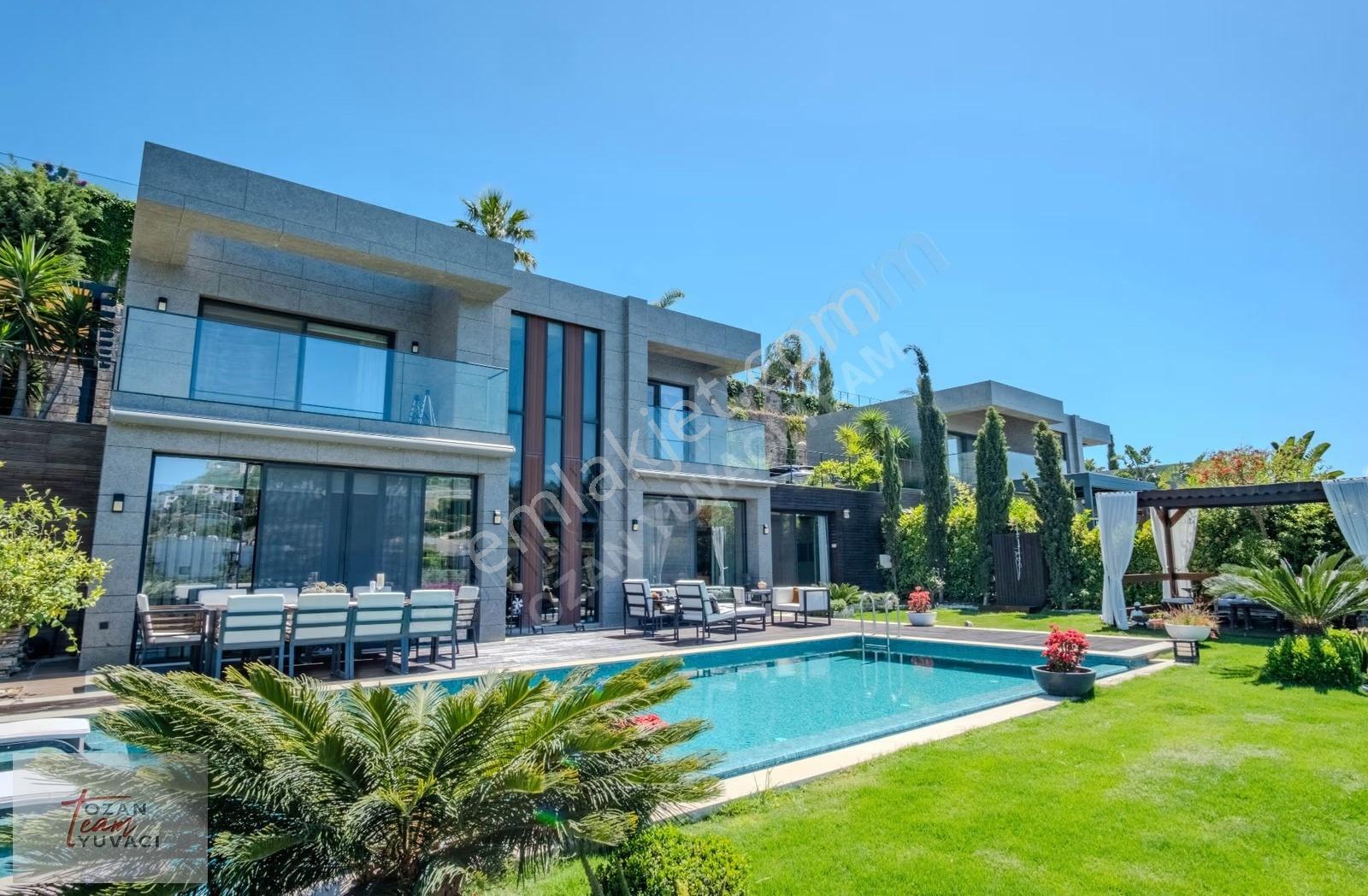 Bodrum Yalıkavak Pera Evleri Satılık 4+1 Villa