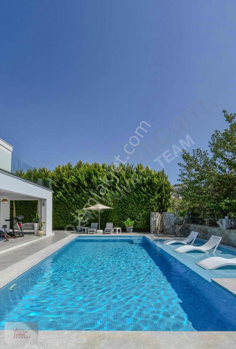 Bodrum Yalıkavak Gökçebel Satılık Villa (5+1)