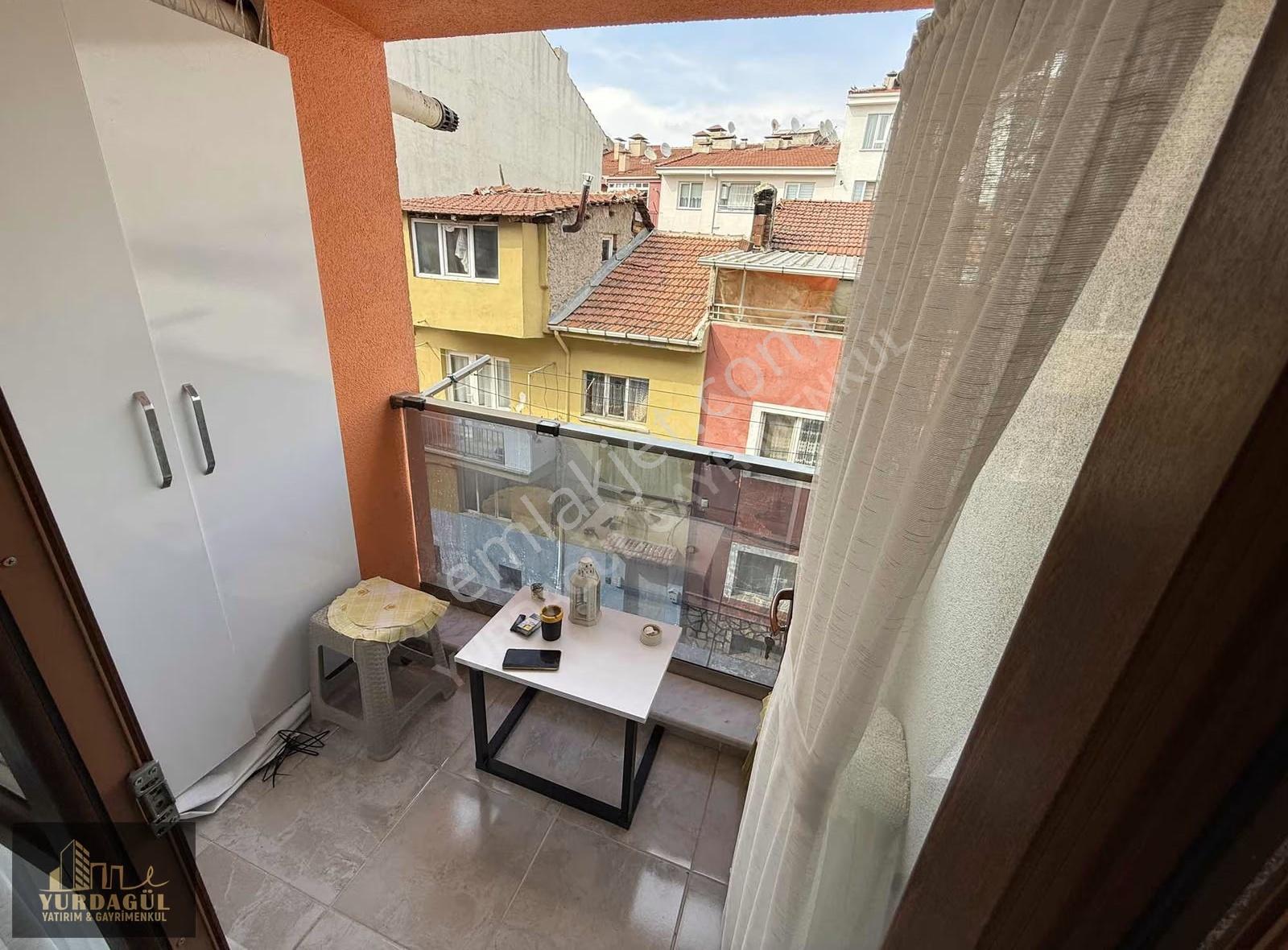 Büyükdere'de Ara Kat,full Yapılı,8 Yıllık,geniş,çift Cepheli 2+1 - Görsel 32