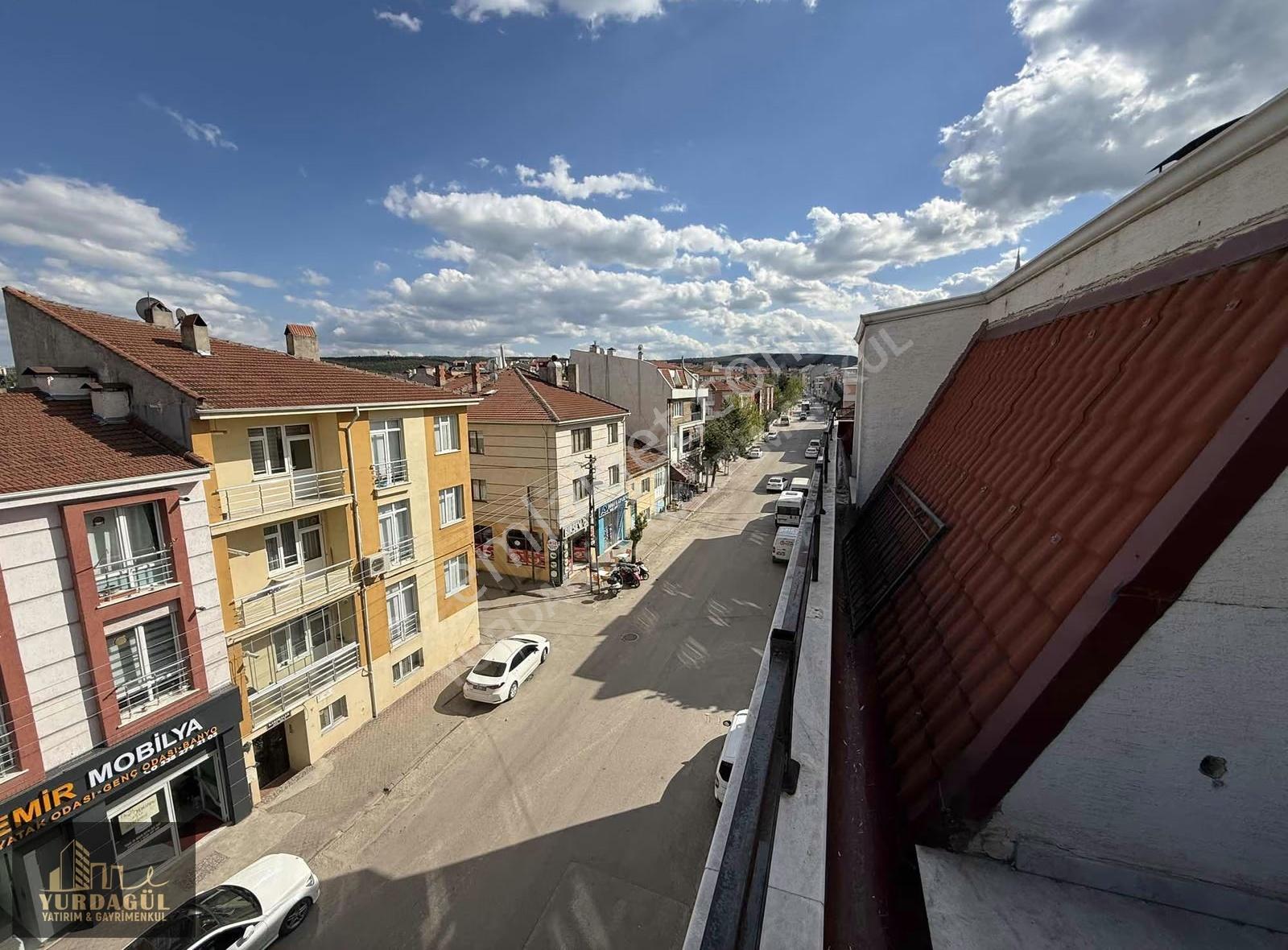 Büyükdere Mah.'de Köşe Başı G-d Cepheli 3.5+1 Dubleks Daire - Görsel 6