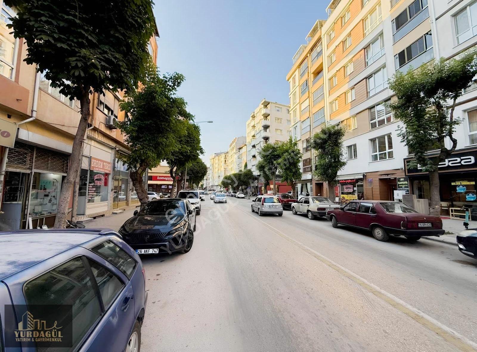 Sakarya-2 Caddesi Üzerinde Çift Cepheli Yatırımlık 2+1 Daire - Görsel 10
