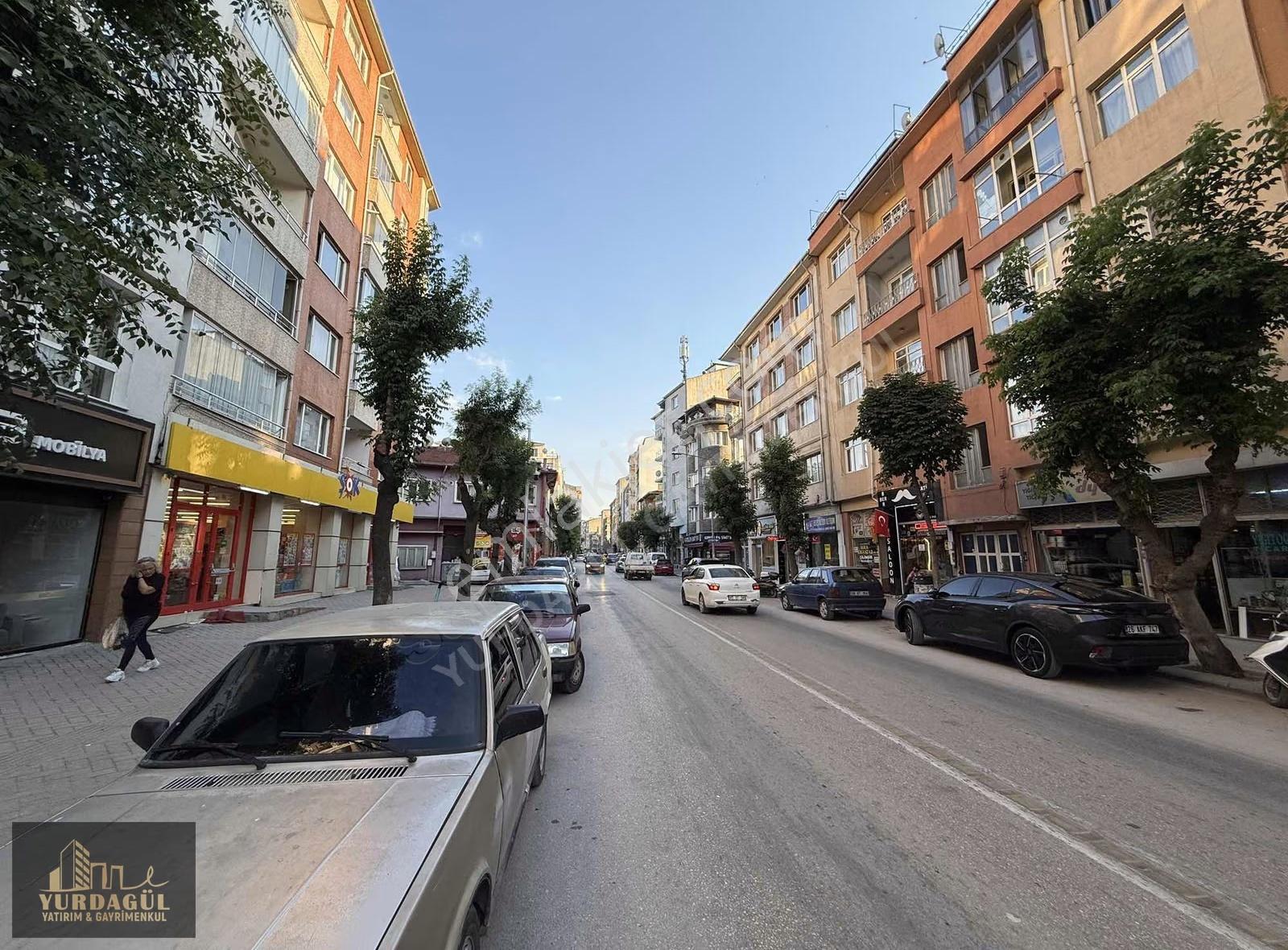 Sakarya-2 Caddesi Üzerinde Çift Cepheli Yatırımlık 2+1 Daire