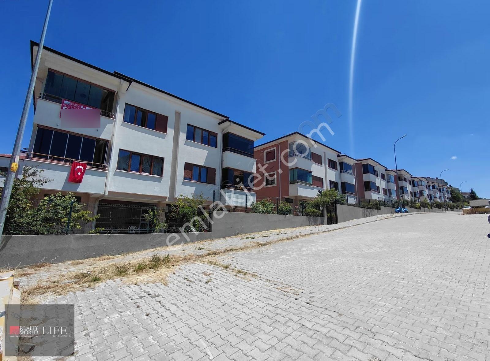 Rw Lıfe //çankaya Mah.kartopu Cd. Özel Garajlı 3+1 Satılık Daire - Görsel 7