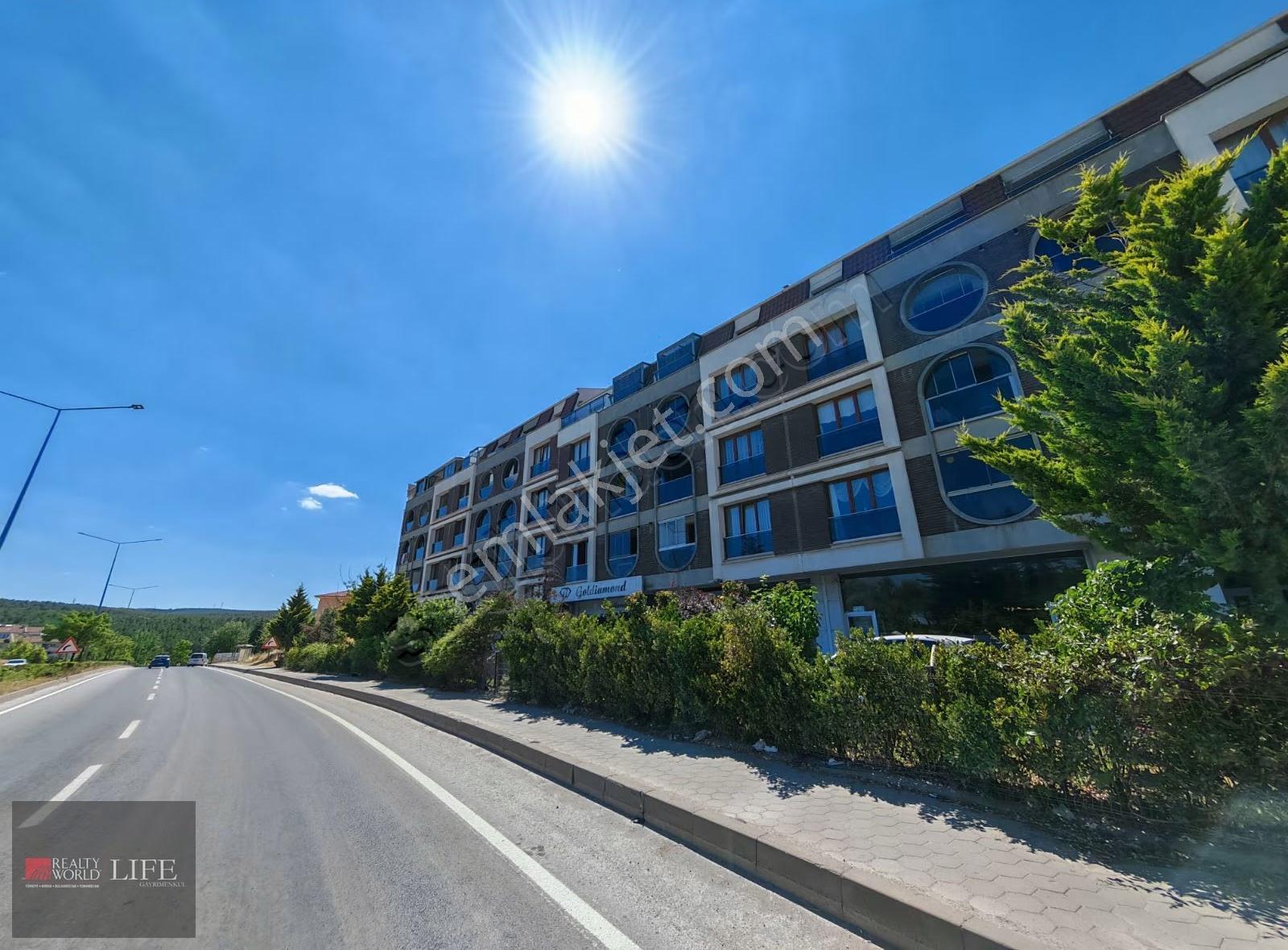 Rw Lıfe// Gültepe Greenpark Evlerinde 3+1 Satılık 140m2 Daire