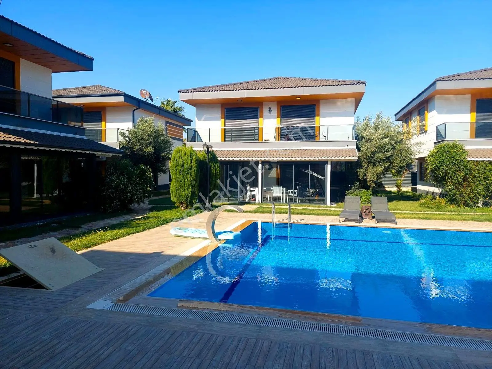 Apartment in İzmir - Görünüm 2