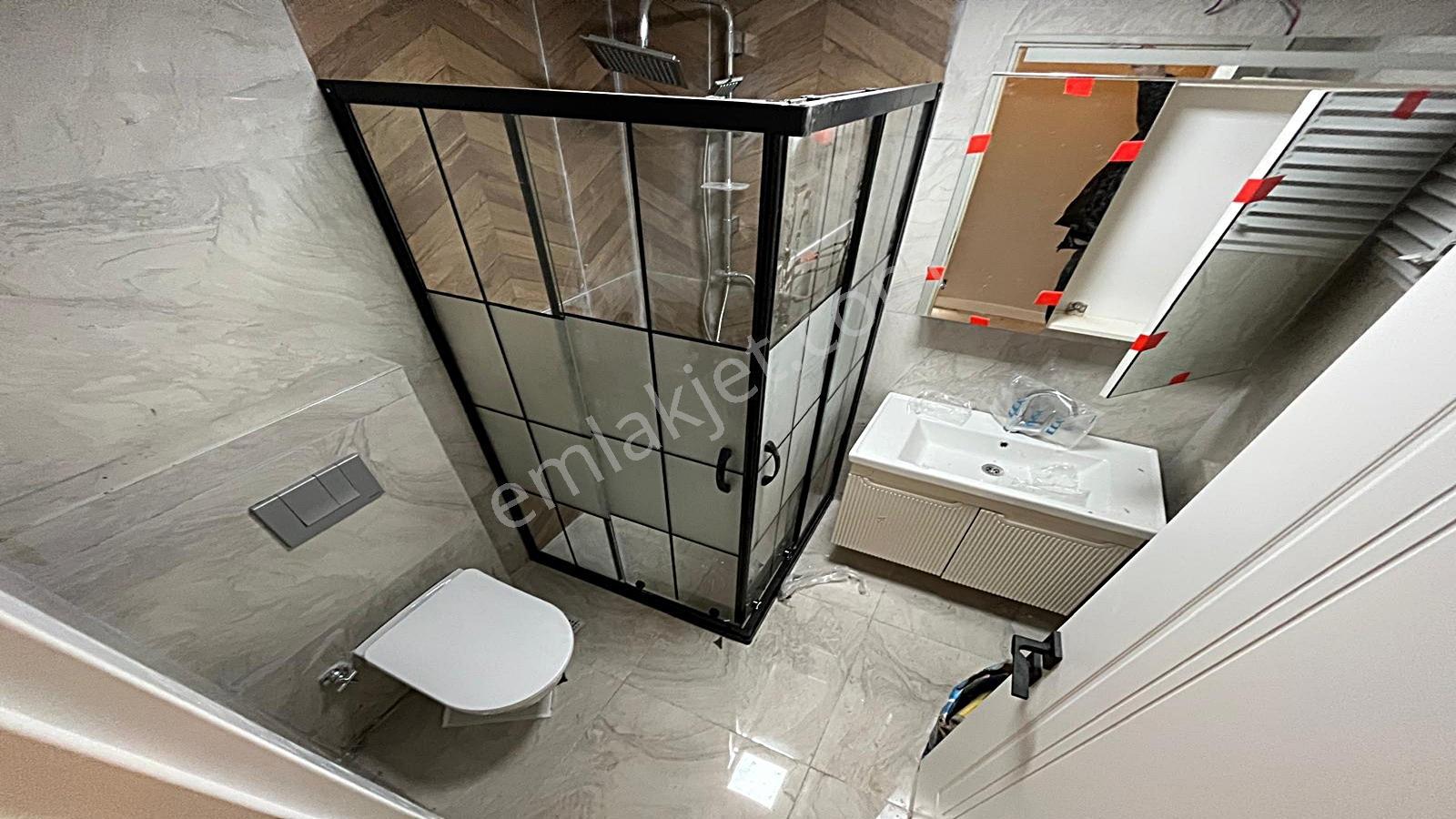 Yenikent Emlak'dan Çarşı İçinde Yakın Süper Lüks Daire - Görsel 29