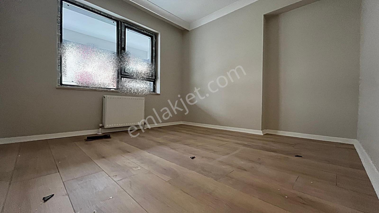 Yenikent Emlak'dan Çarşı İçinde Yakın Süper Lüks Daire - Görsel 28