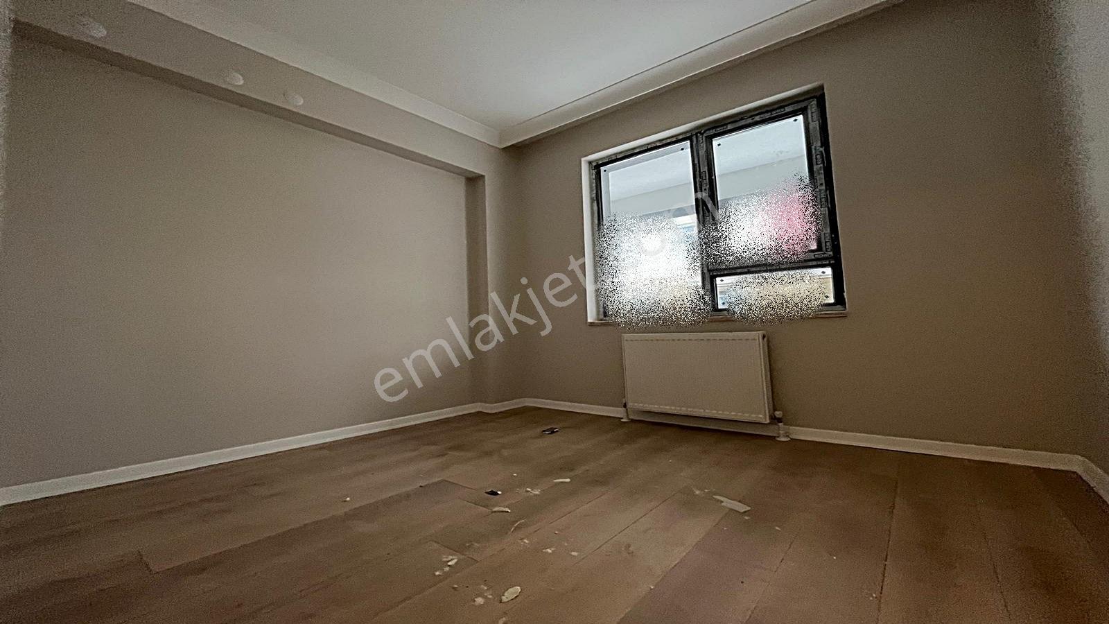 Yenikent Emlak'dan Çarşı İçinde Yakın Süper Lüks Daire - Görsel 27