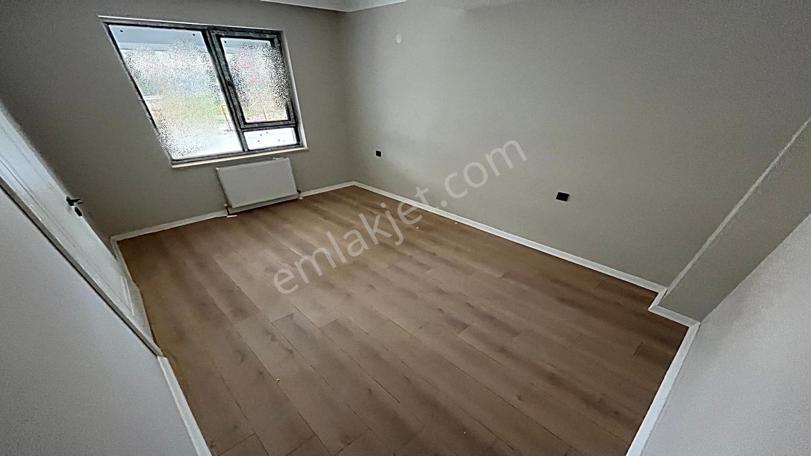Yenikent Emlak'dan Çarşı İçinde Yakın Süper Lüks Daire - Görsel 38