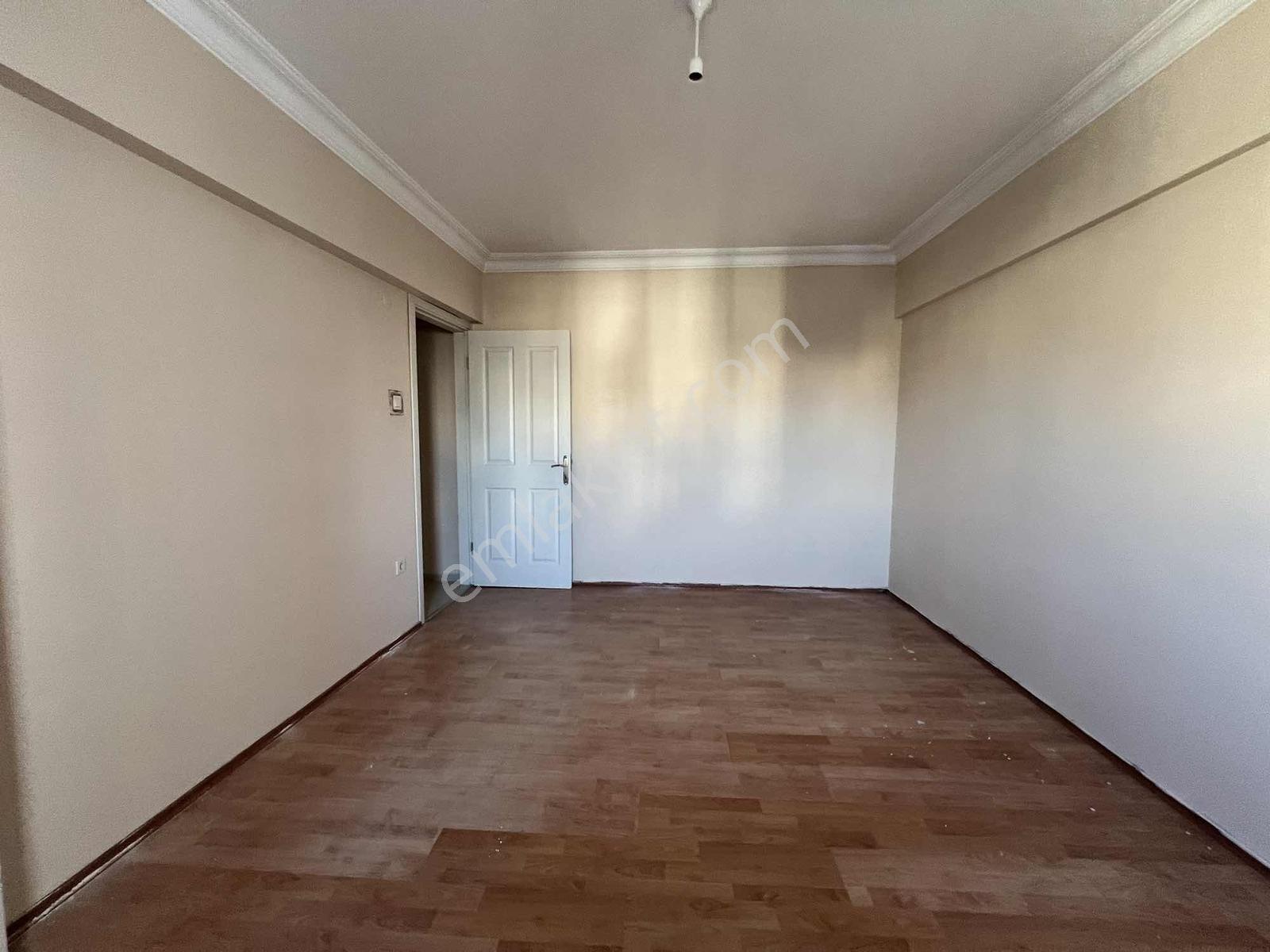 Minibüs Caddesine Ve Marmaraya Yürüme Mesafesinde 3+1 Net 110m² - Görsel 11
