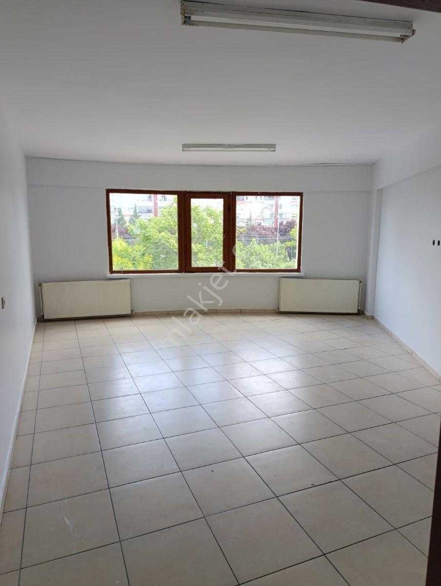 Çakırlar Da 400 M2 + (400m2)teraslı Satılık Dükkan - Görsel 14