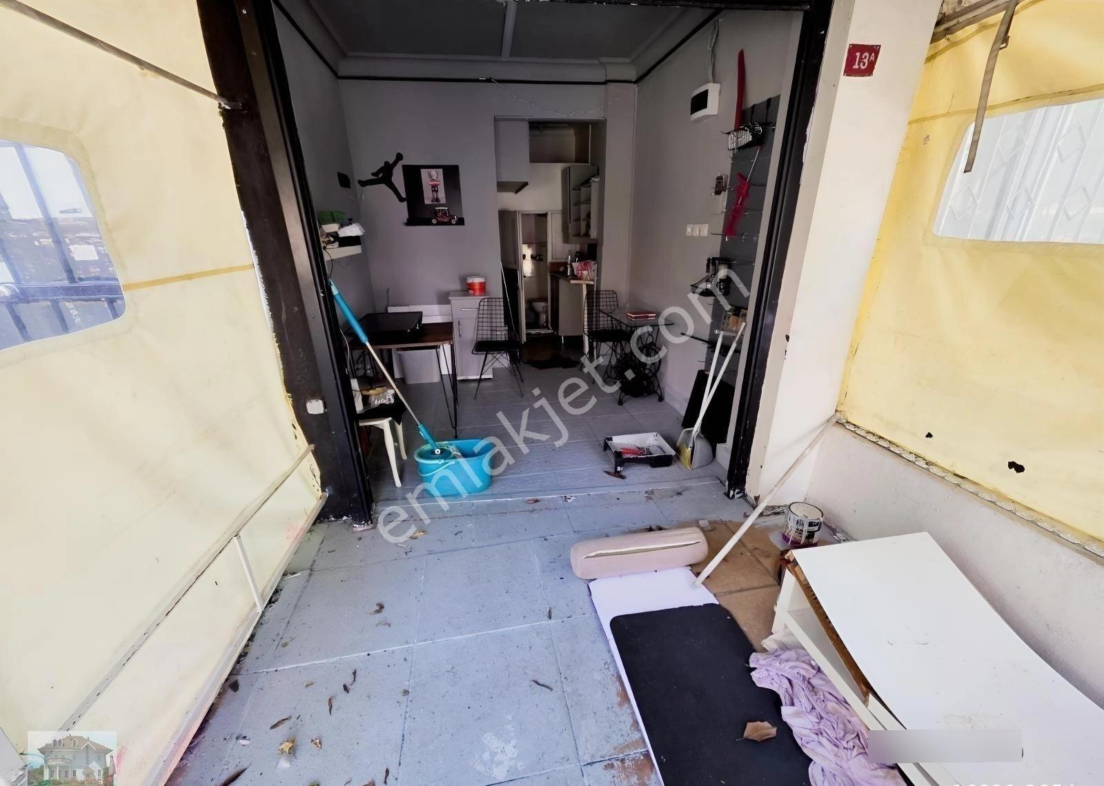 Kadikoy Kızıltoprak Semtinde Satılık Yatirimlik Dukkan - Görsel 24
