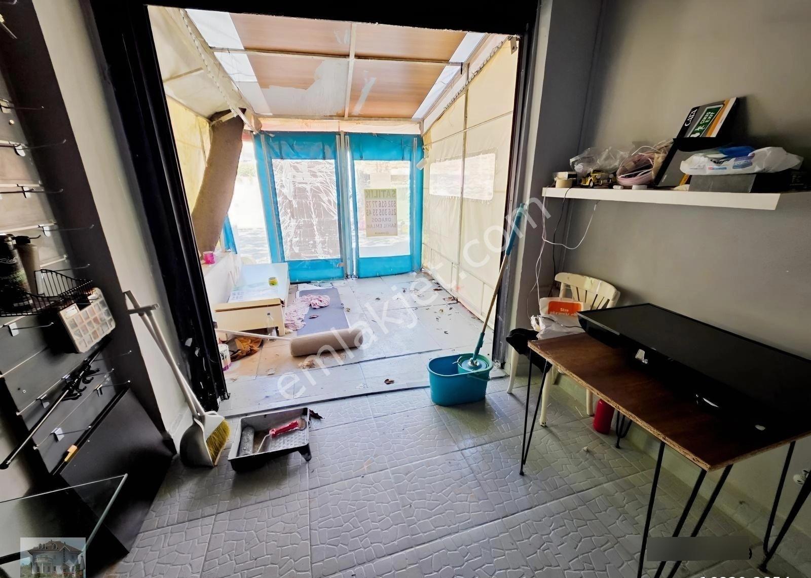 Kadikoy Kızıltoprak Semtinde Satılık Yatirimlik Dukkan - Görsel 4