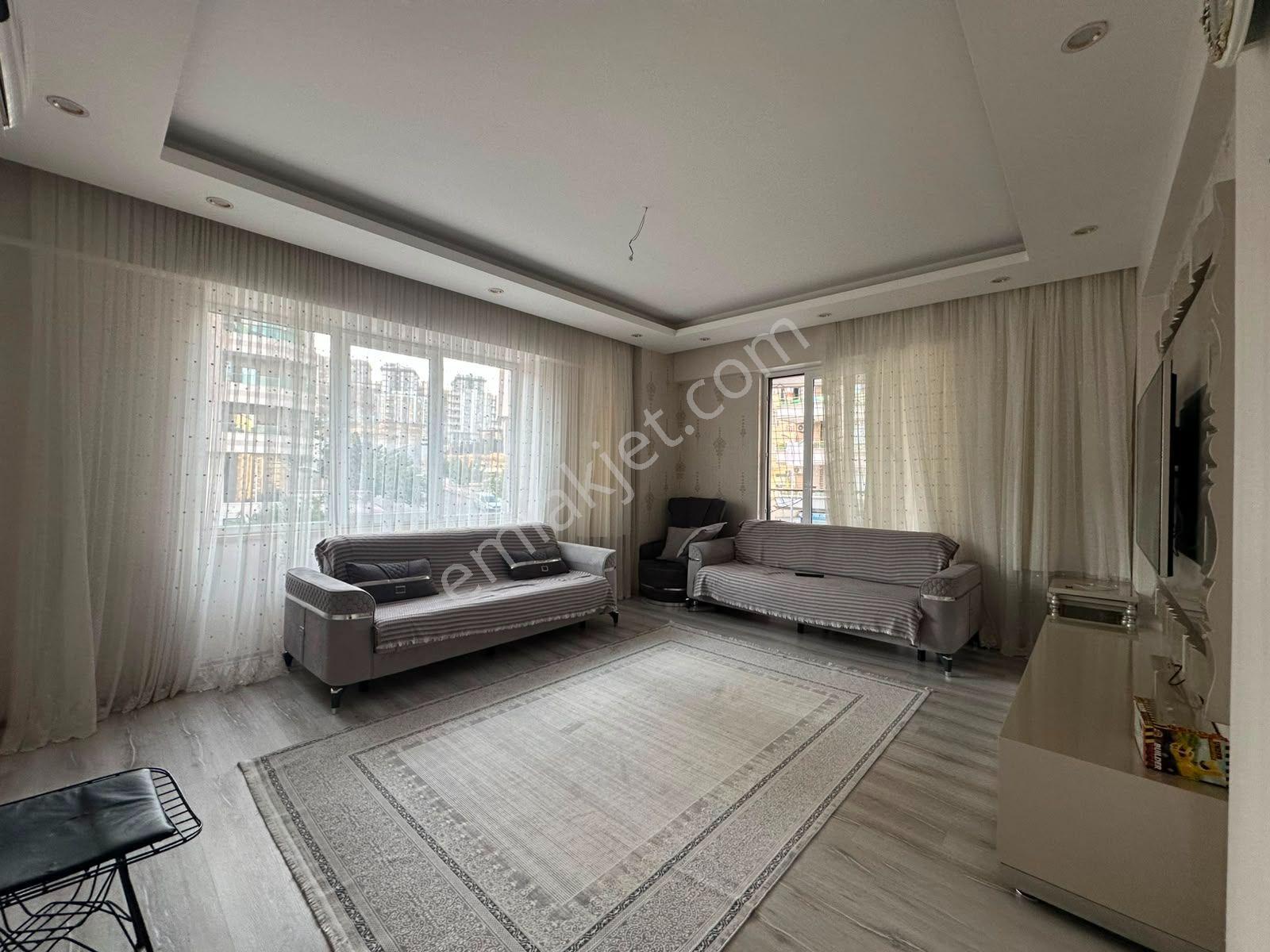 Akev Gayrimenkul'den Yeni Doğuş Sitesinde Lüks 4+1 Ara Kat Daire - Görsel 32