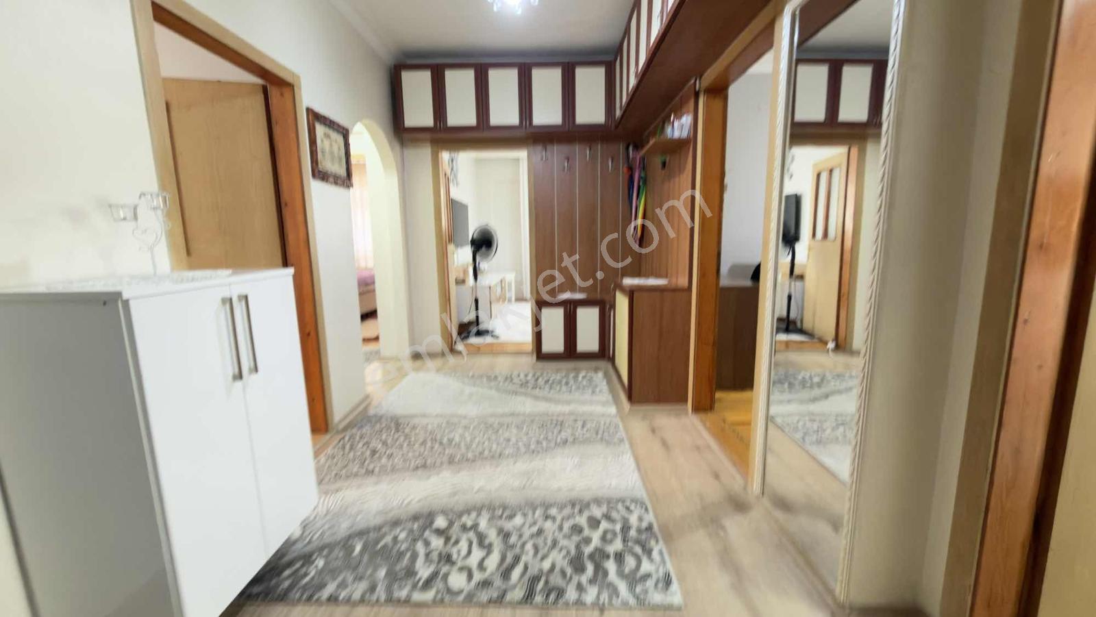 Pınarbaşın'da Geniş 3+1 Masrafız 11 15 Yıllık Yüksek Giriş Daire - Görsel 23