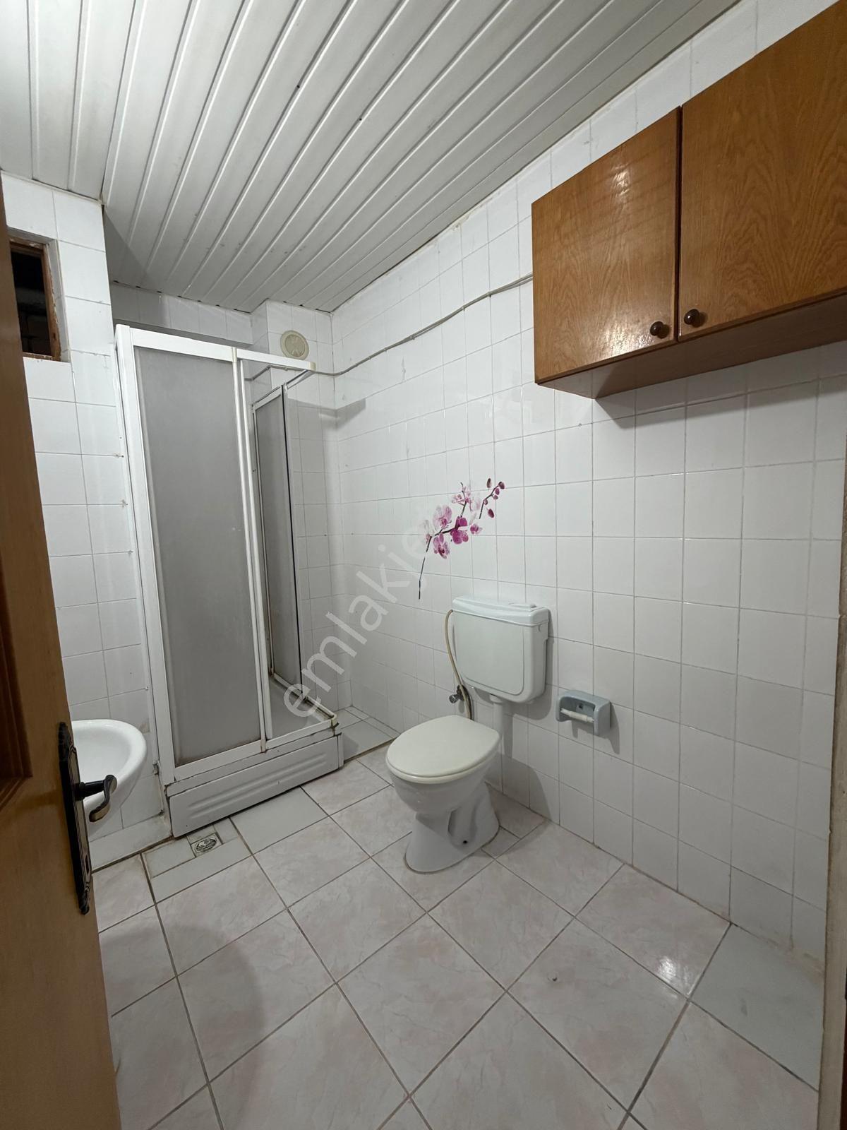 Orta Mahalle İşler Caddesinde 2+1 Ara Kat Kiralık Daire - Görsel 11