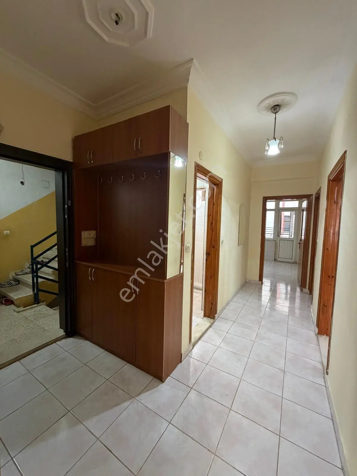 Orta Mahalle İşler Caddesinde 2+1 Ara Kat Kiralık Daire - Görsel 3