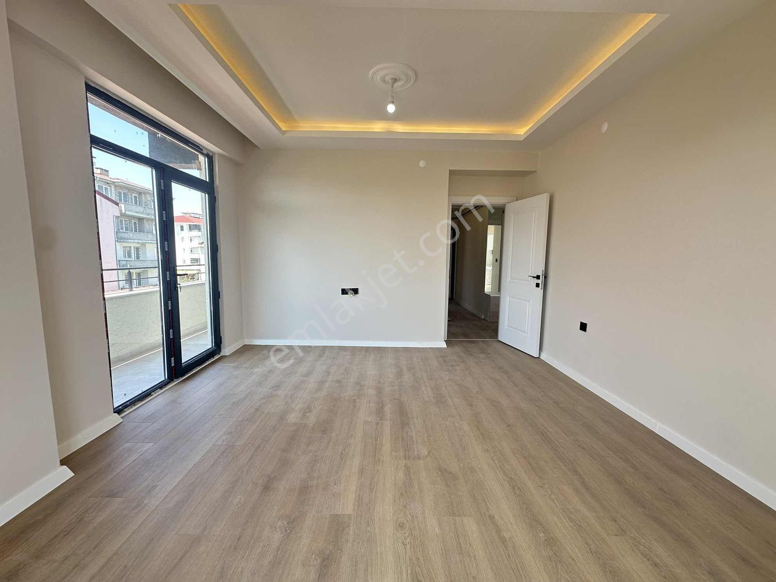 Tuğra'dan Hatip Mah. Cadde Cepheli 2+1 Sıfır Ara Kat Daire - Görsel 12